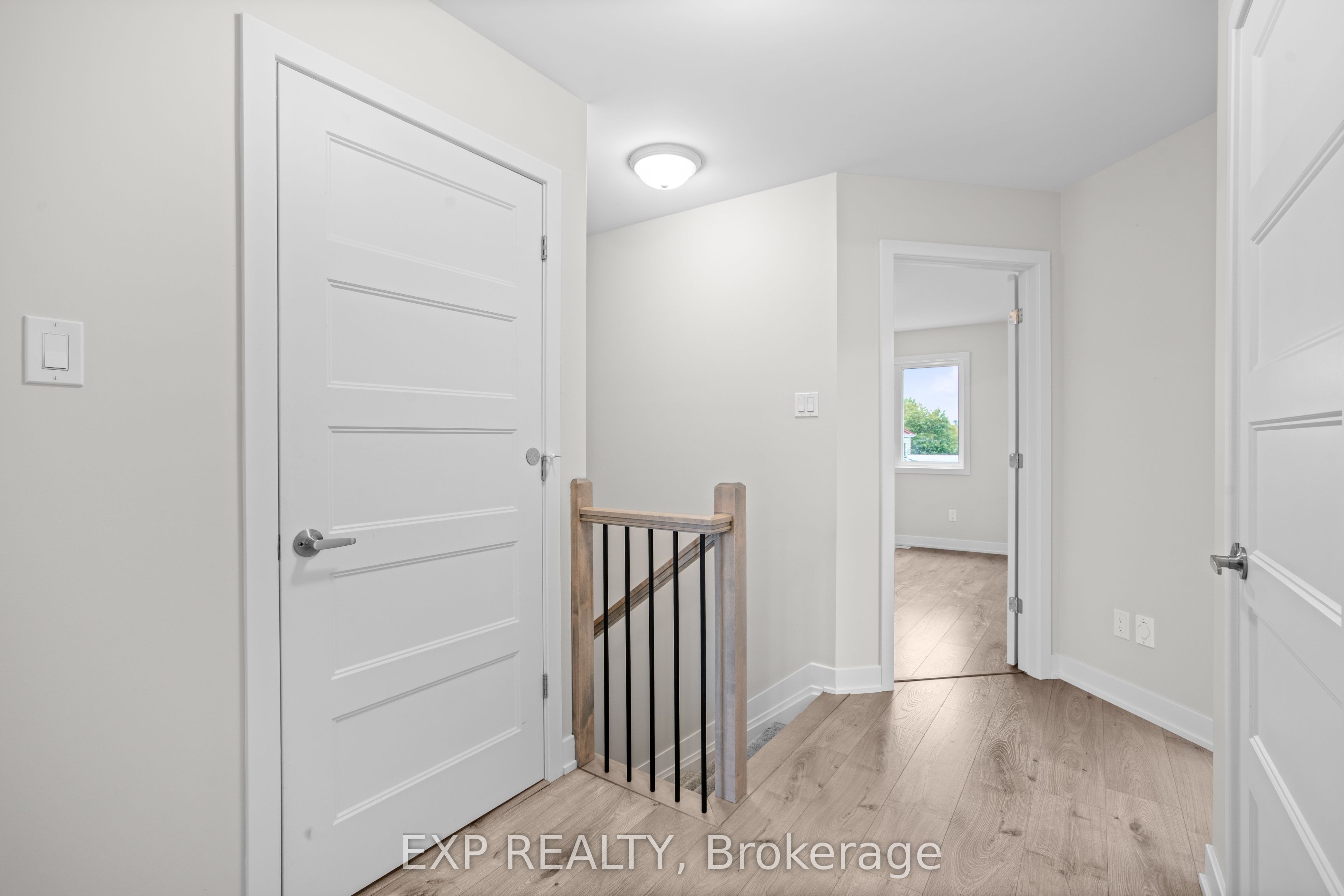 940 Katia Street Property Photo 24