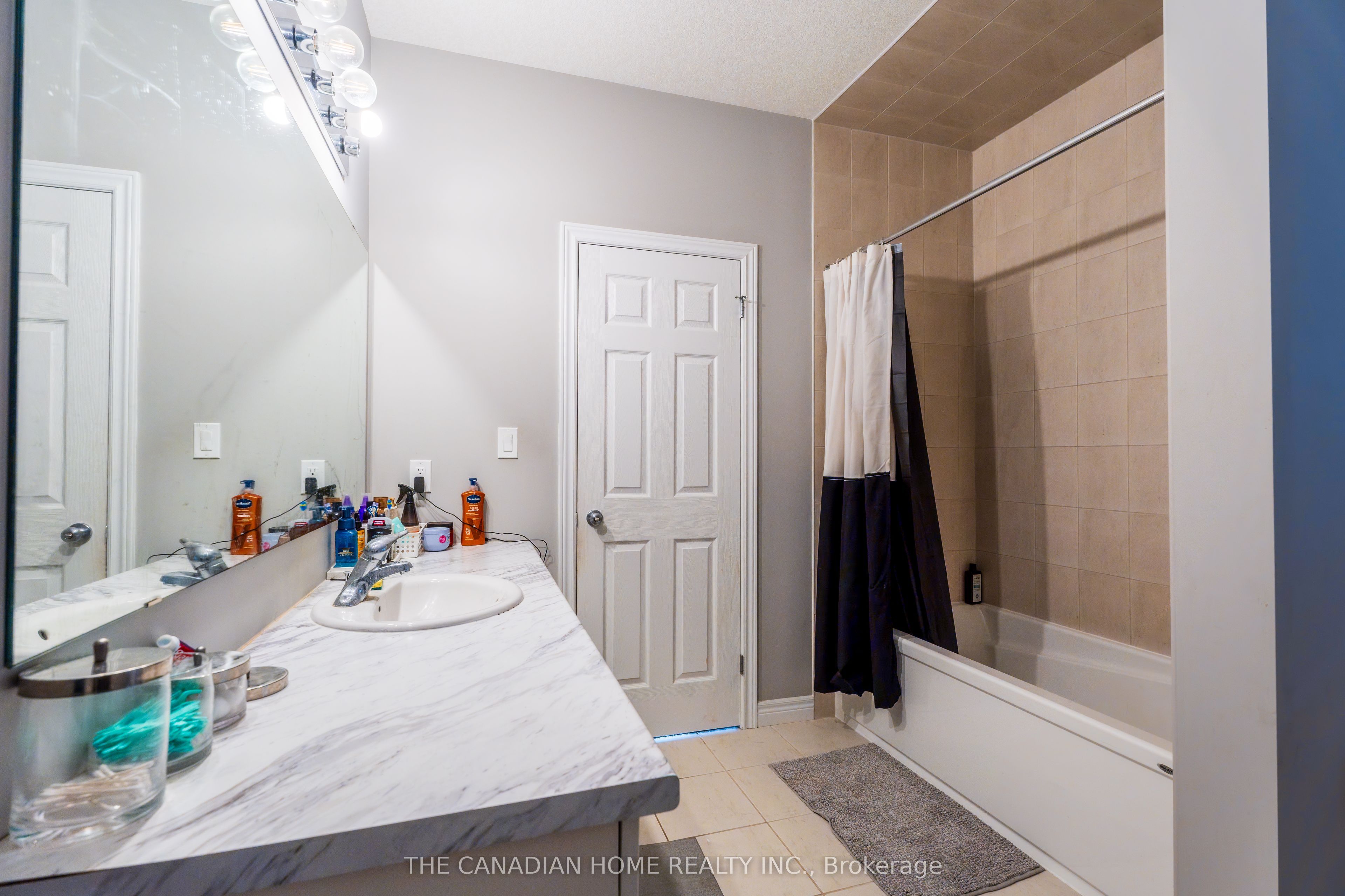 134 Tartan Avenue Property Photo 43