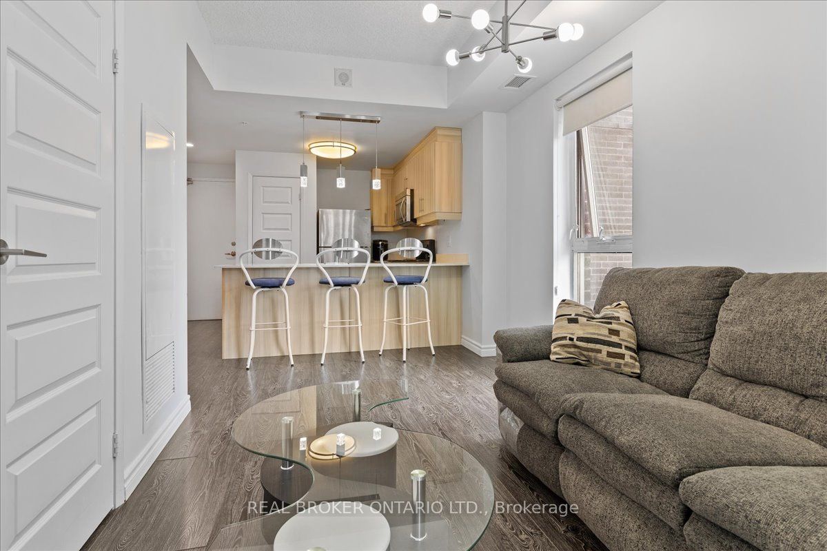 158 King Street N 1105 Property Photo 11