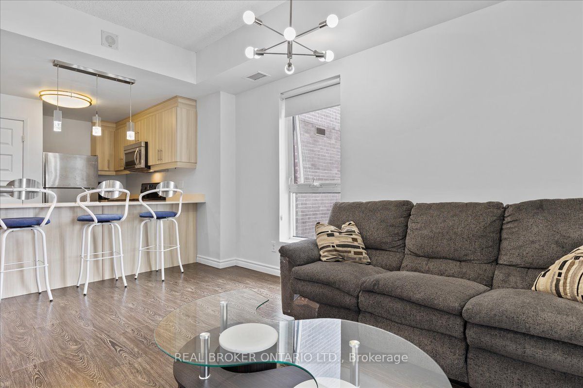 158 King Street N 1105 Property Photo 12