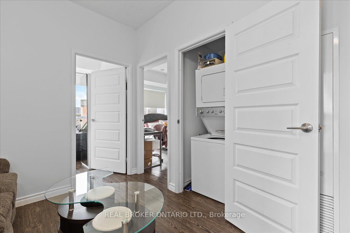 158 King Street N 1105 Property Photo 15