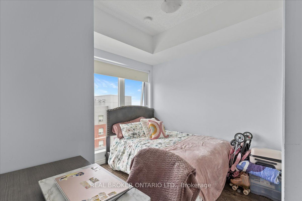 158 King Street N 1105 Property Photo 16