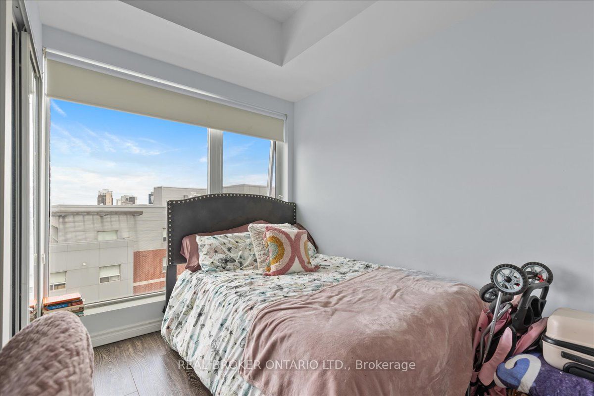 158 King Street N 1105 Property Photo 17