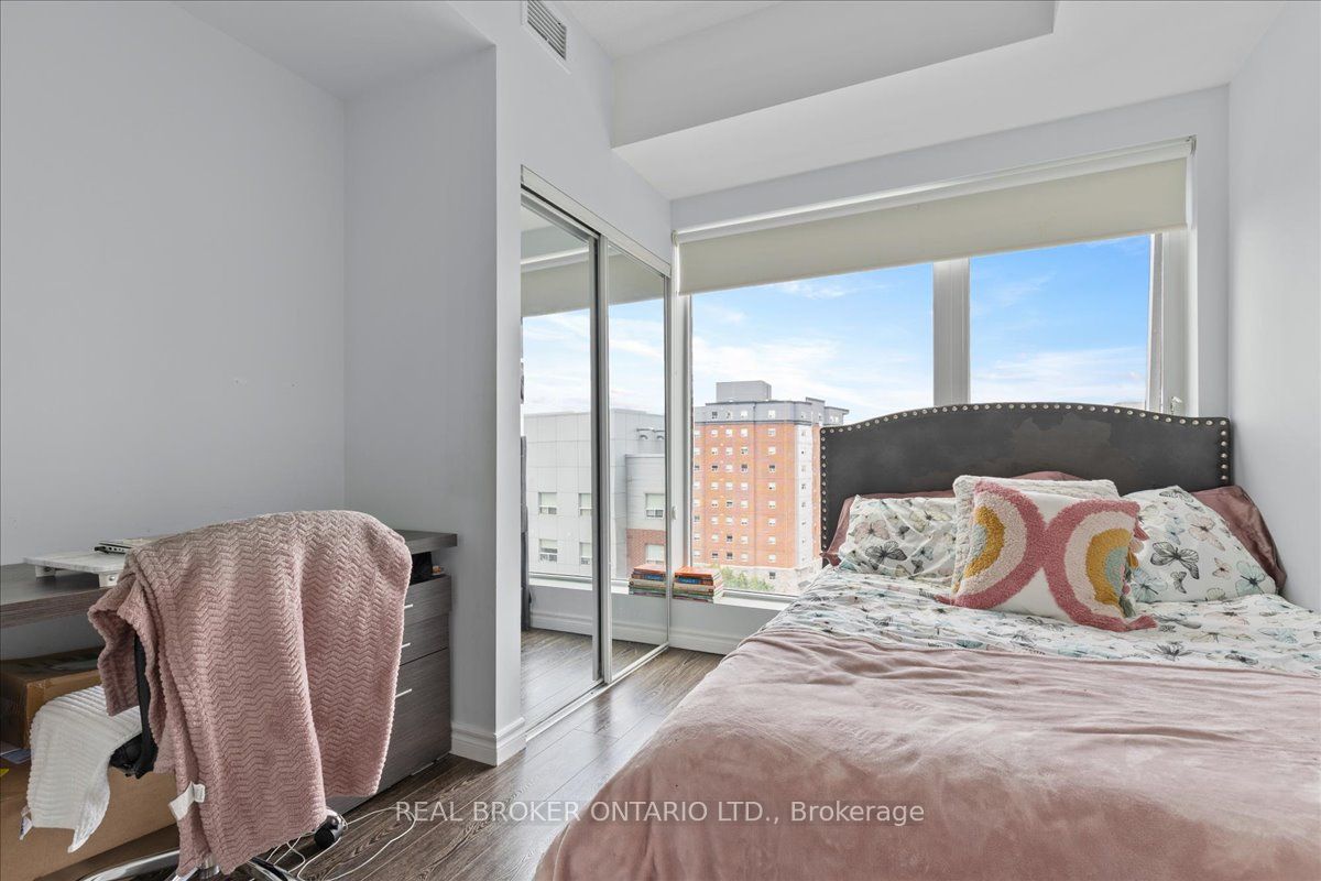 158 King Street N 1105 Property Photo 18