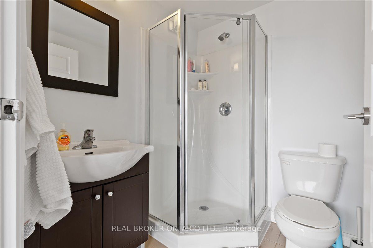 158 King Street N 1105 Property Photo 19