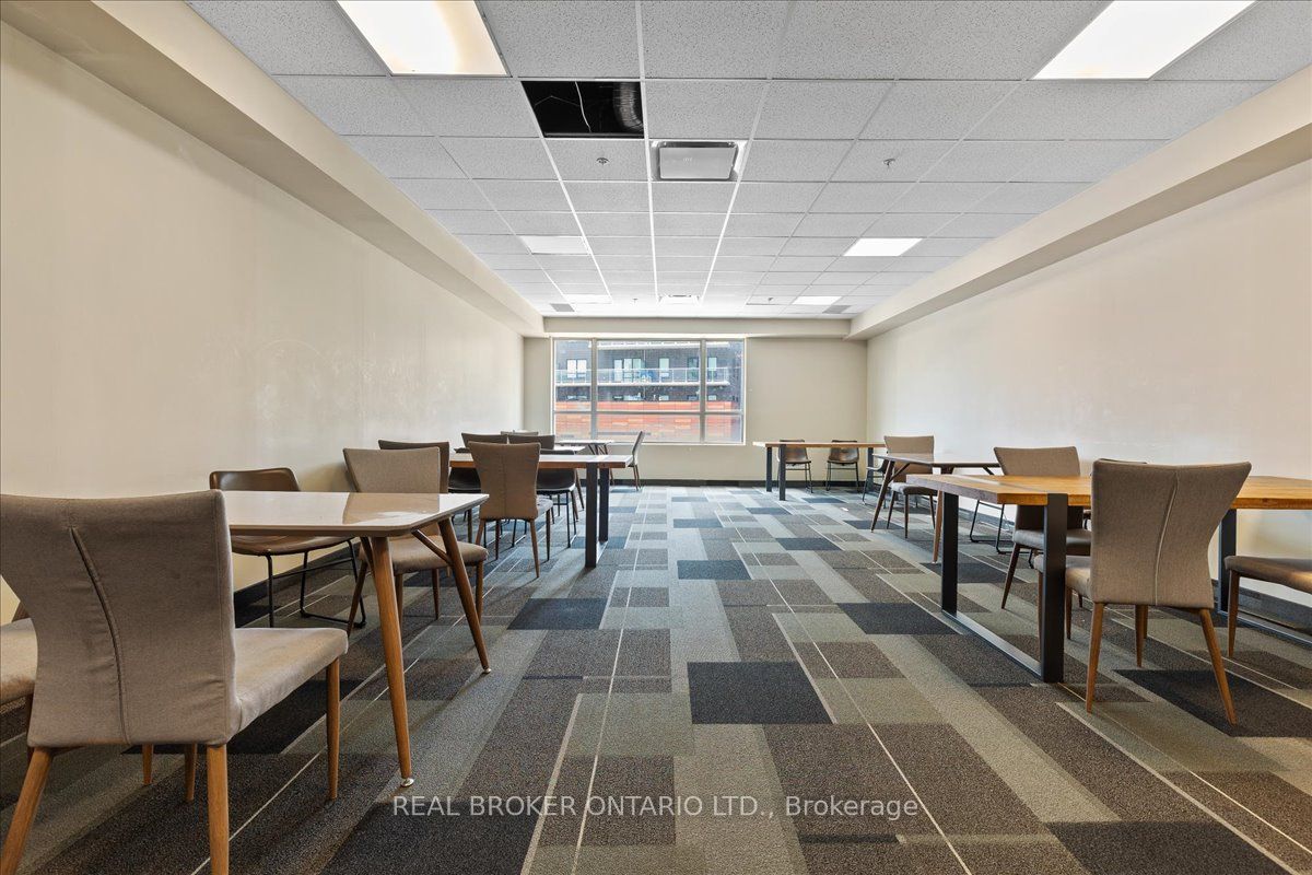 158 King Street N 1105 Property Photo 22