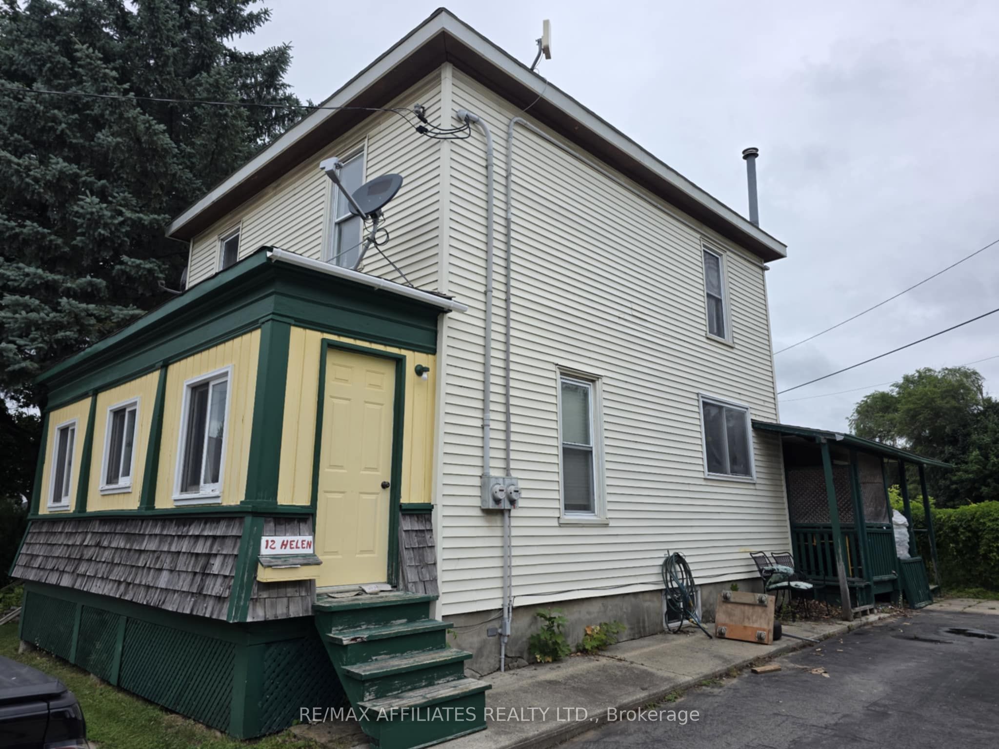 12 Helen Street Property Photo 1