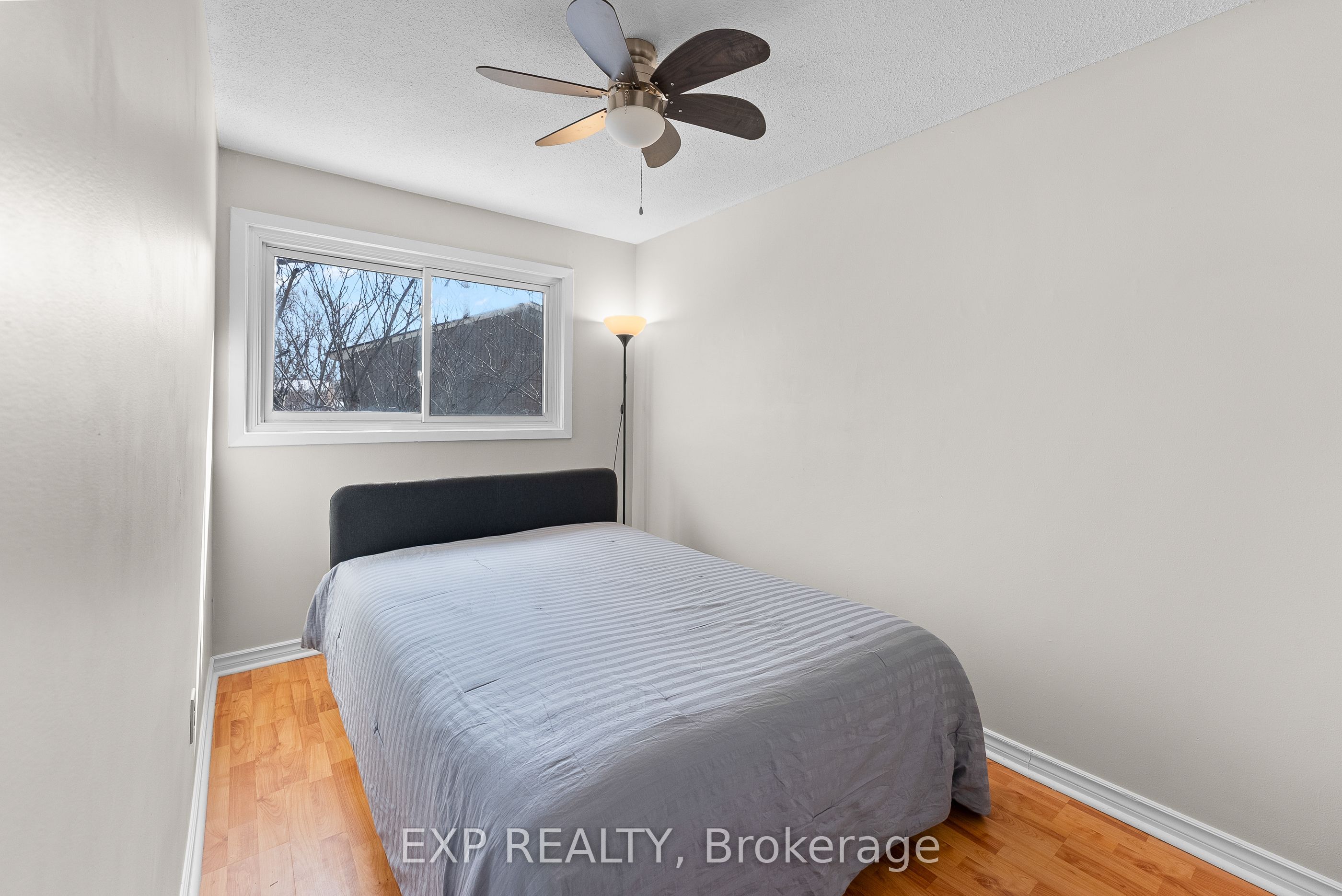 25 Linfield Drive 28 Property Photo 15