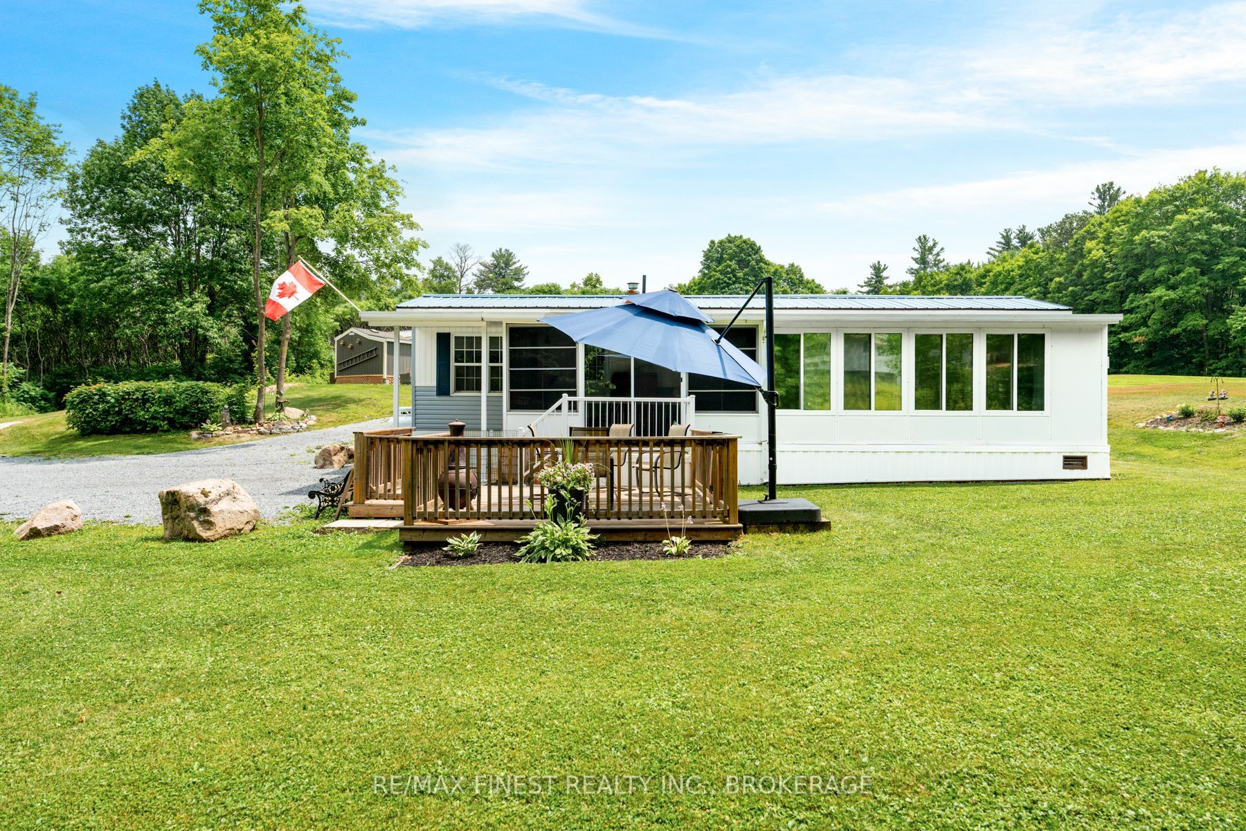 1096 Moon Road Property Photo 1