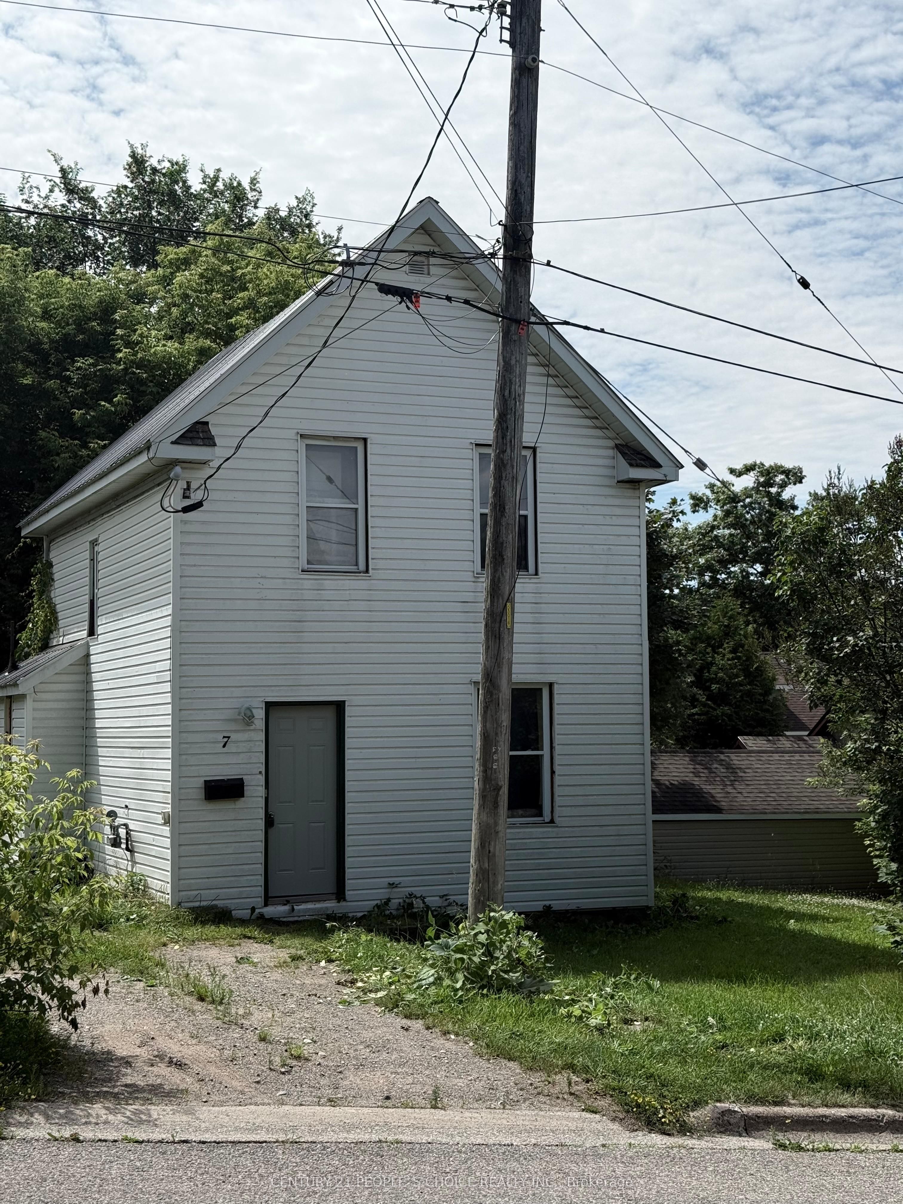 7 Hearst Street Property Photo 1