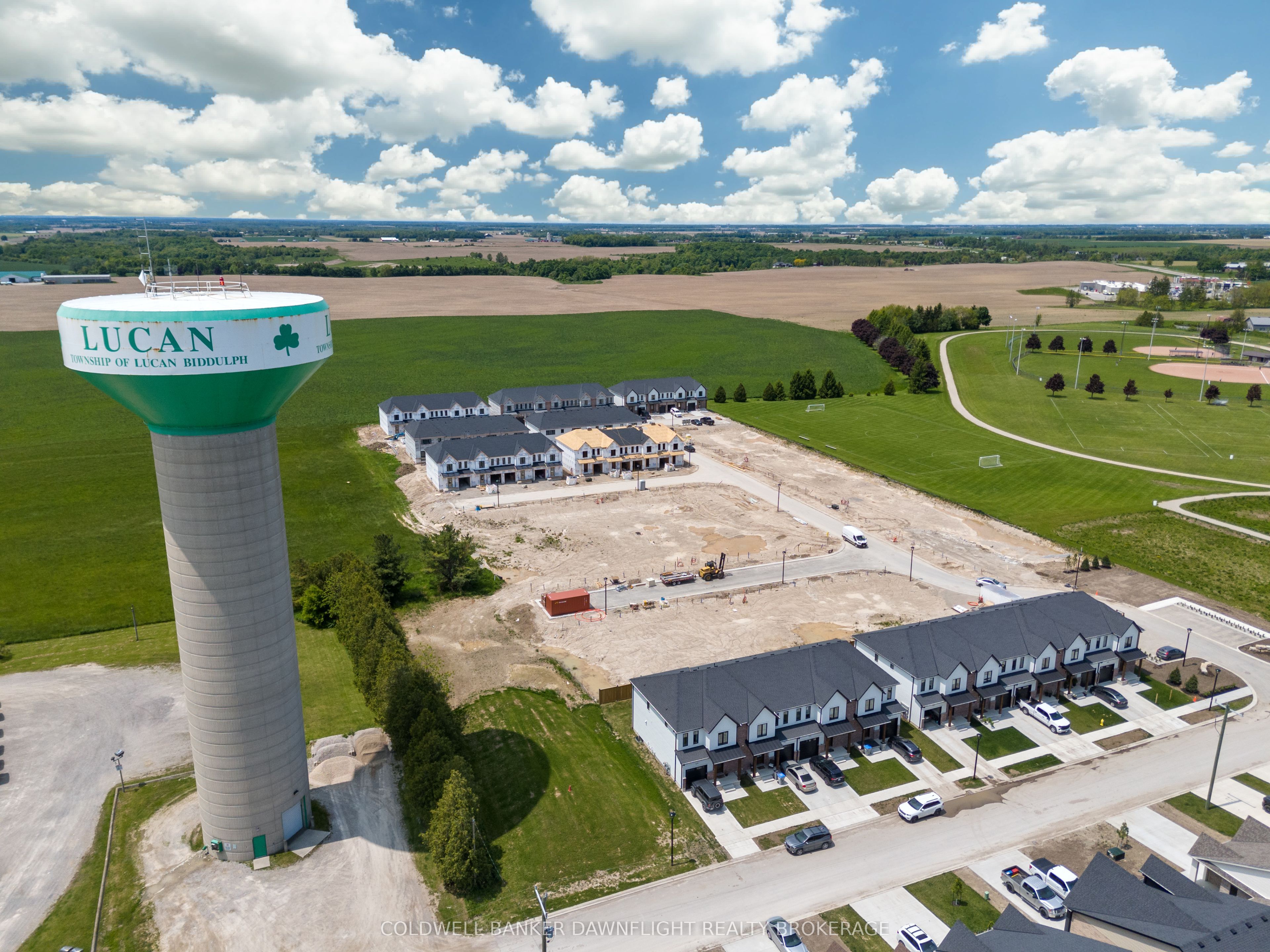 147 Scotts Drive 44 Property Photo 3