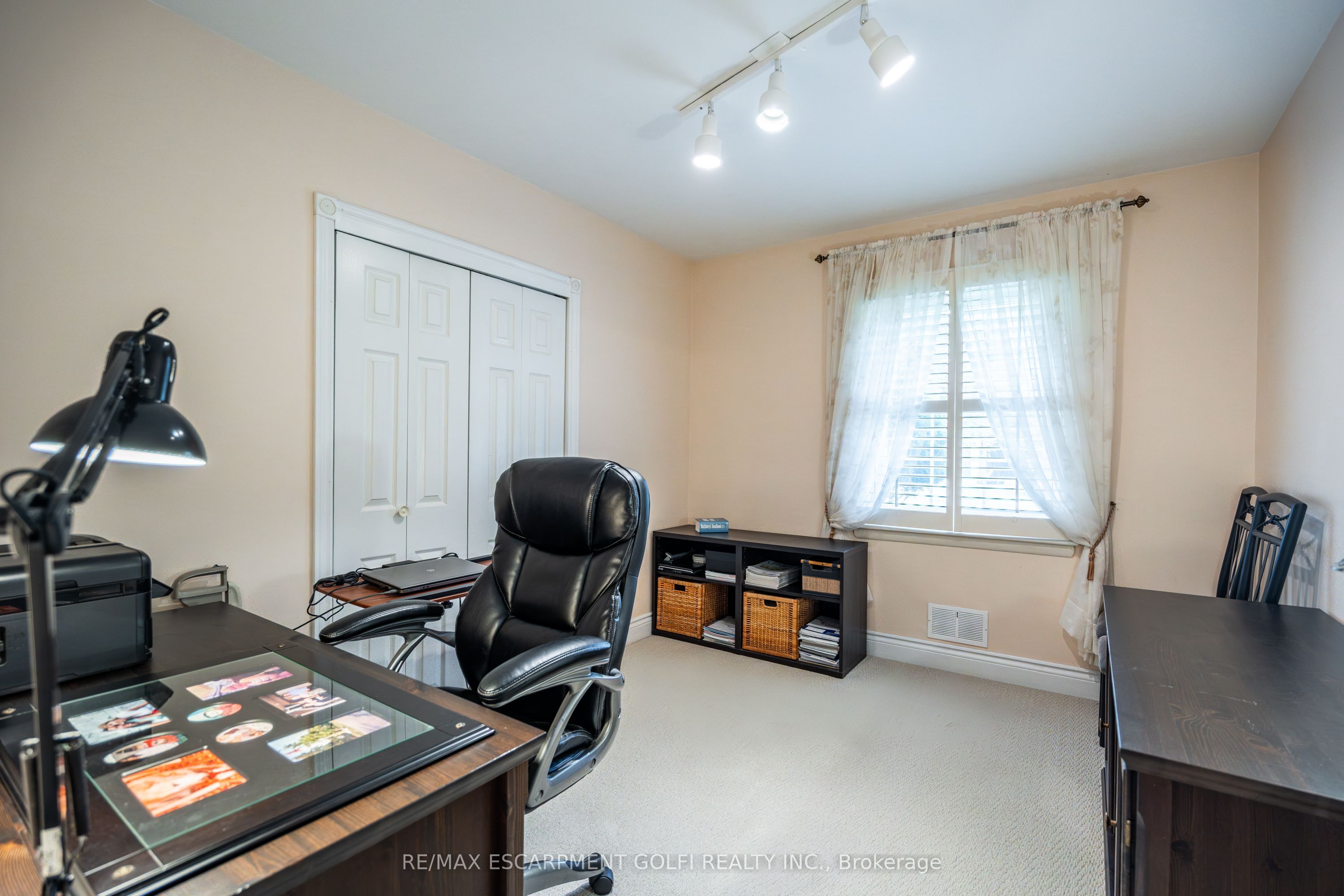 98 Hadley Drive Property Photo 21