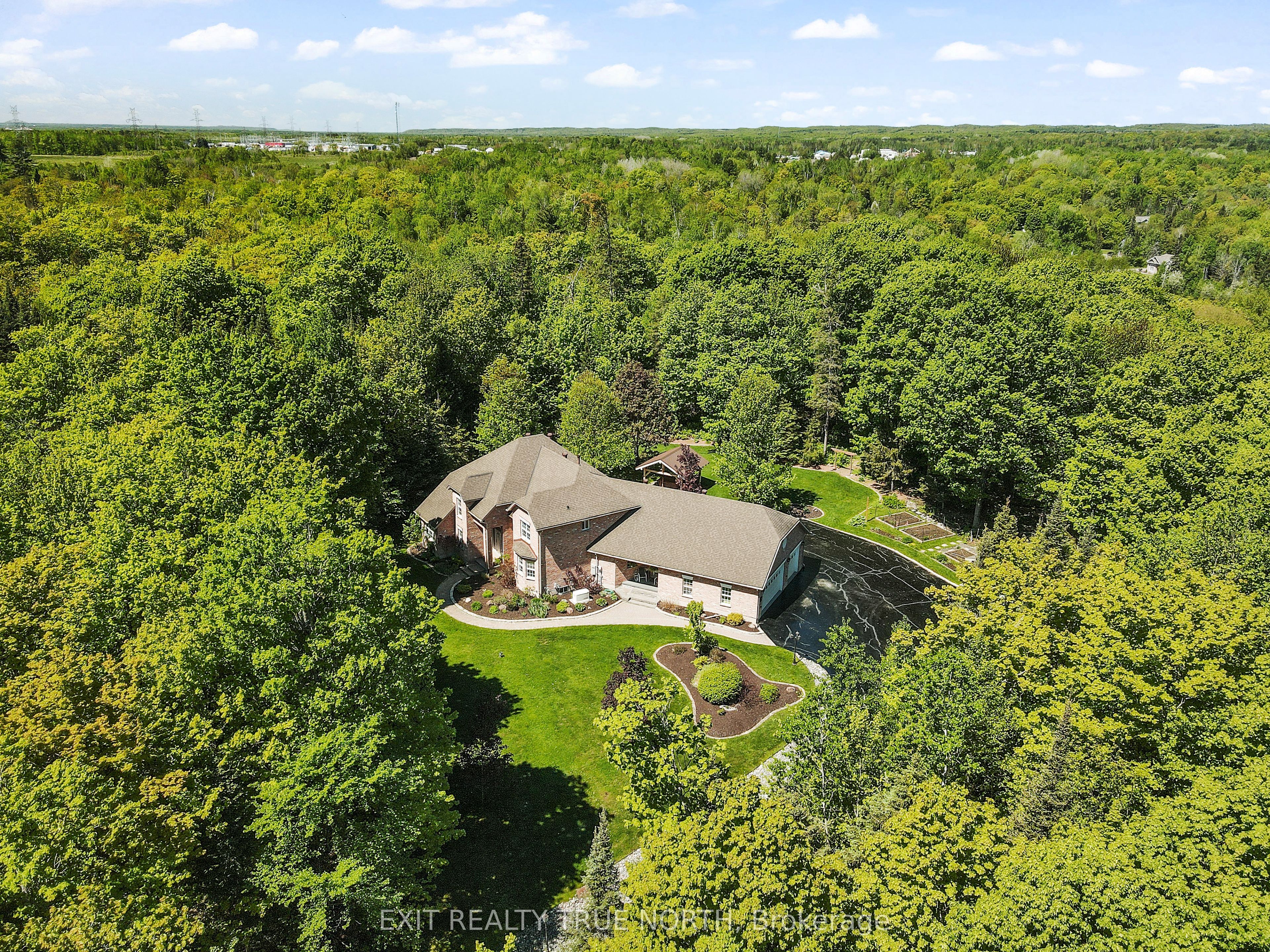 73 Birkshire Pl Property Photo 1