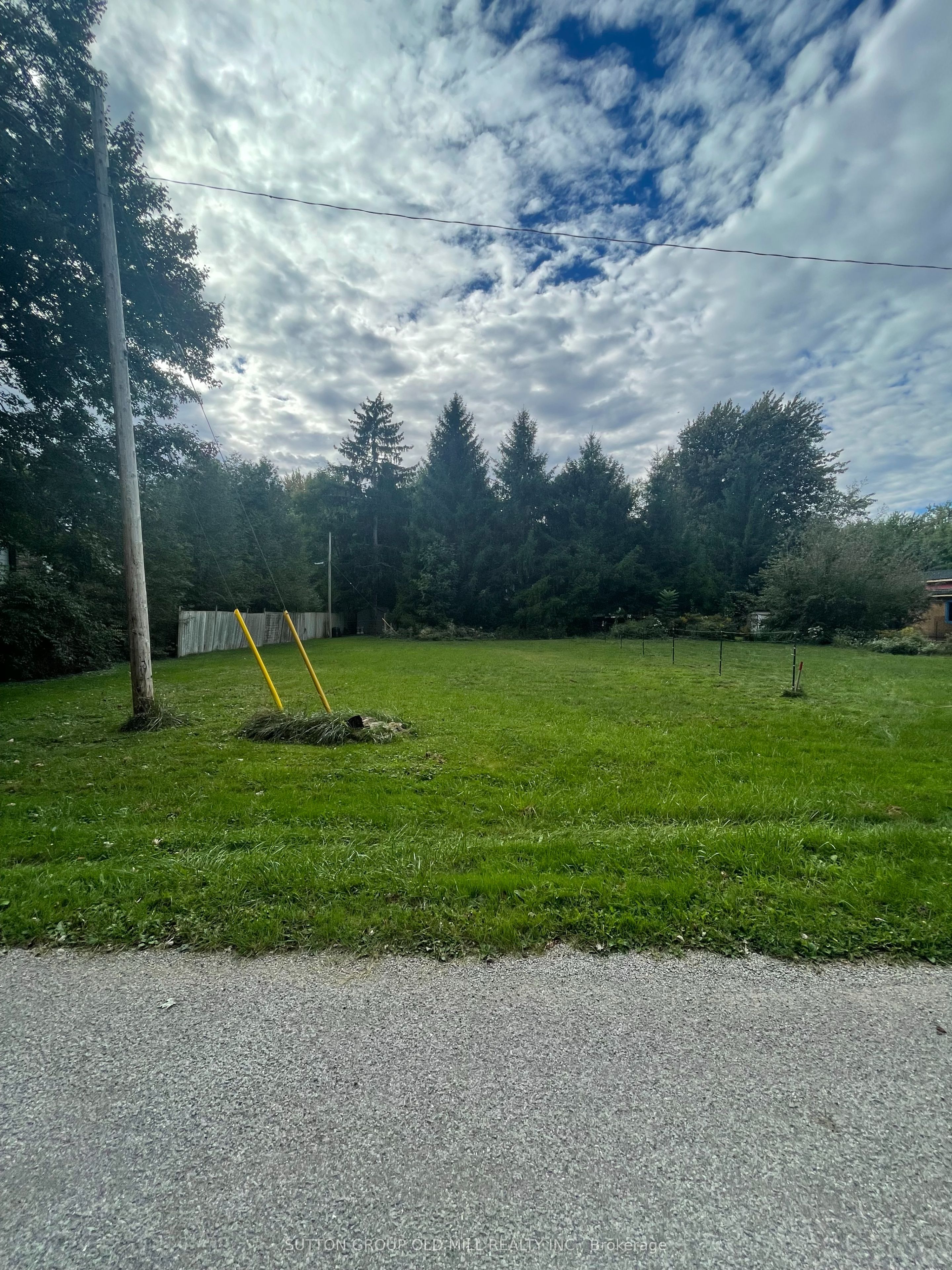 Lot 1 - 313 Cherryhill Boulevard S Property Photo 1