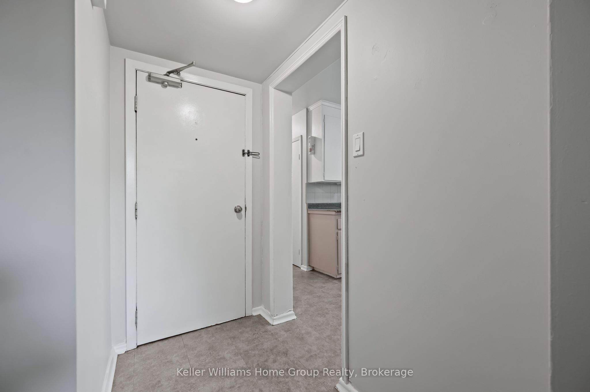 228 Connaught Street Property Photo 12