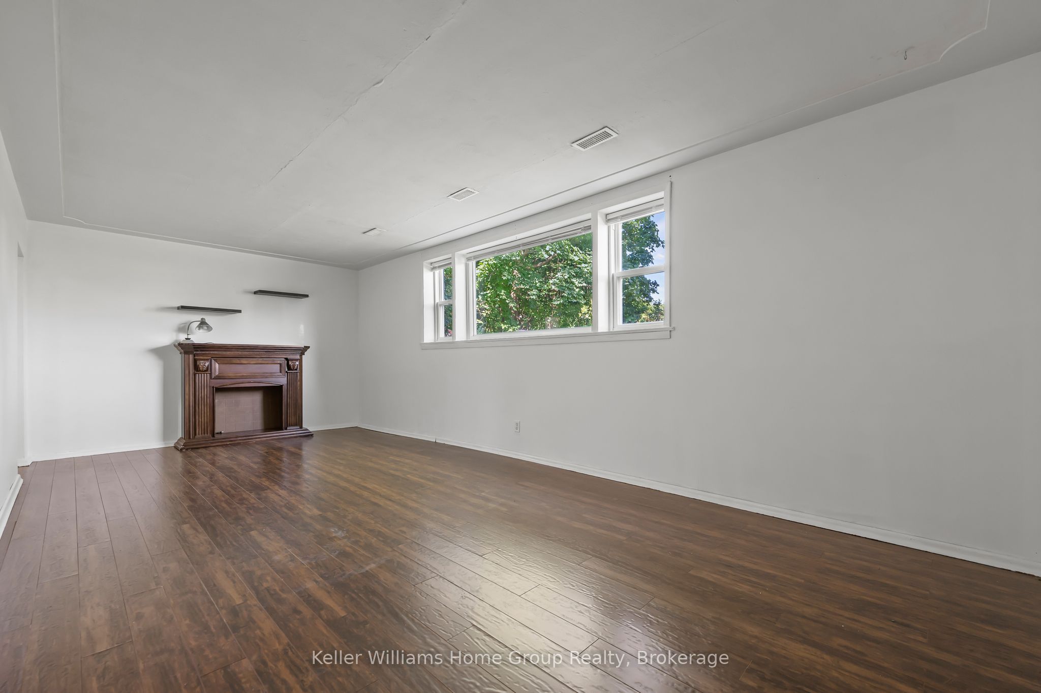 228 Connaught Street Property Photo 19