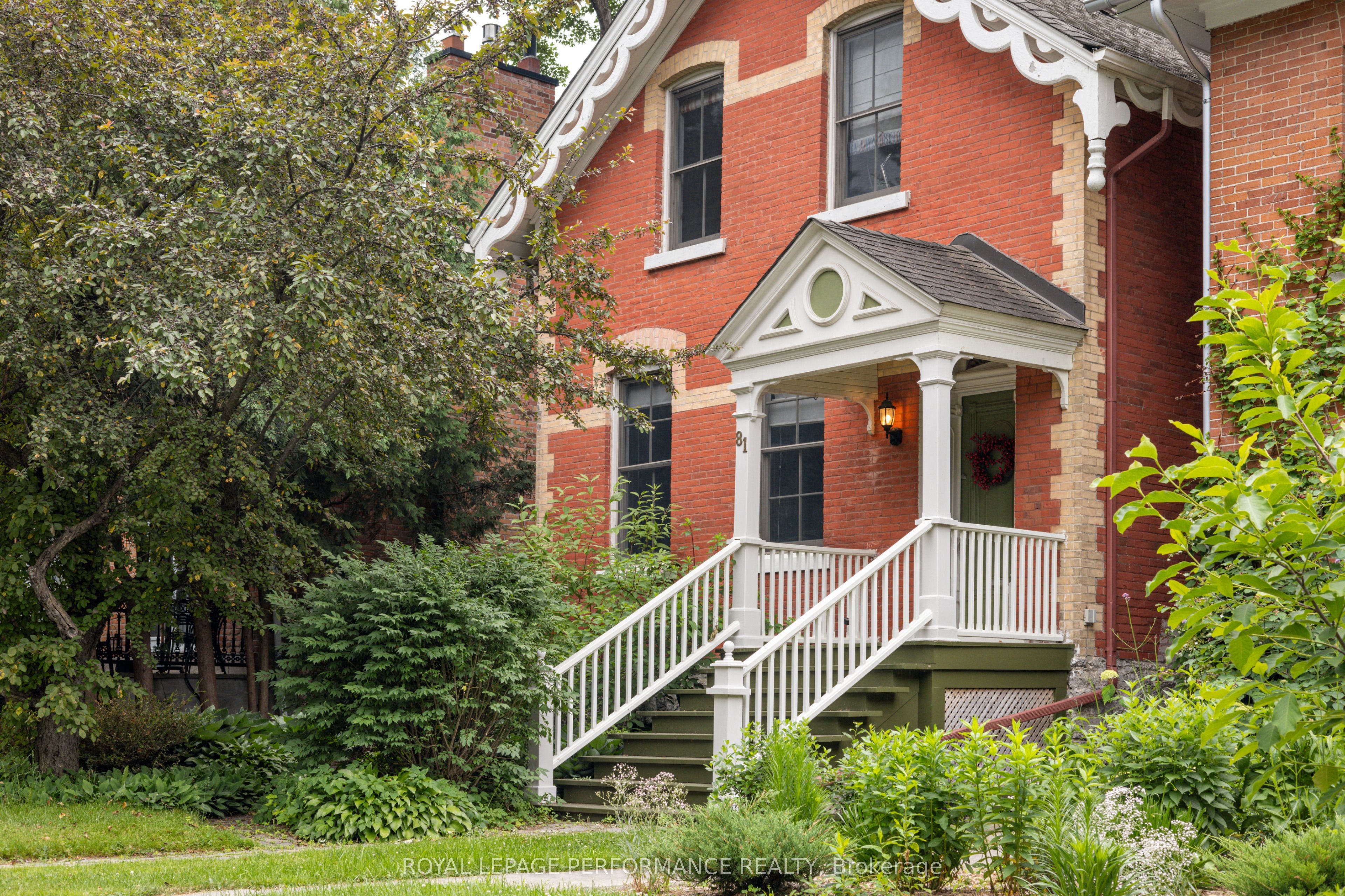 81 MacKay Street