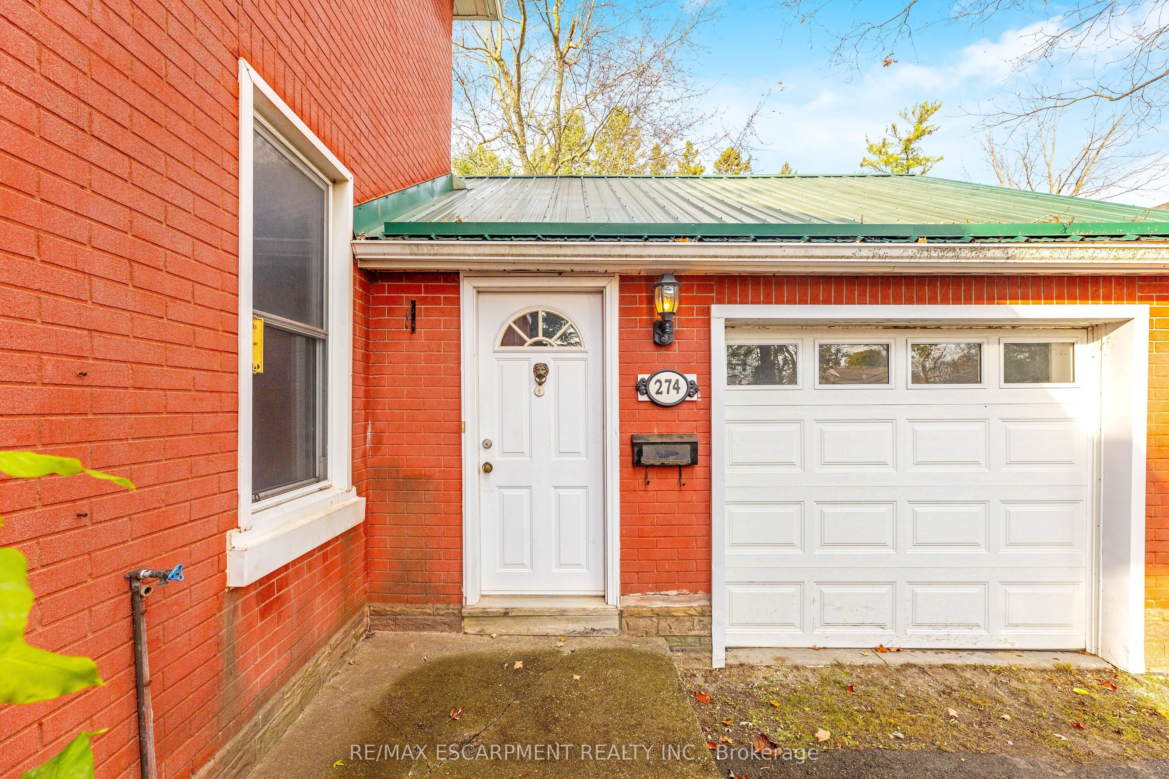 274 Alma Street Property Photo 6