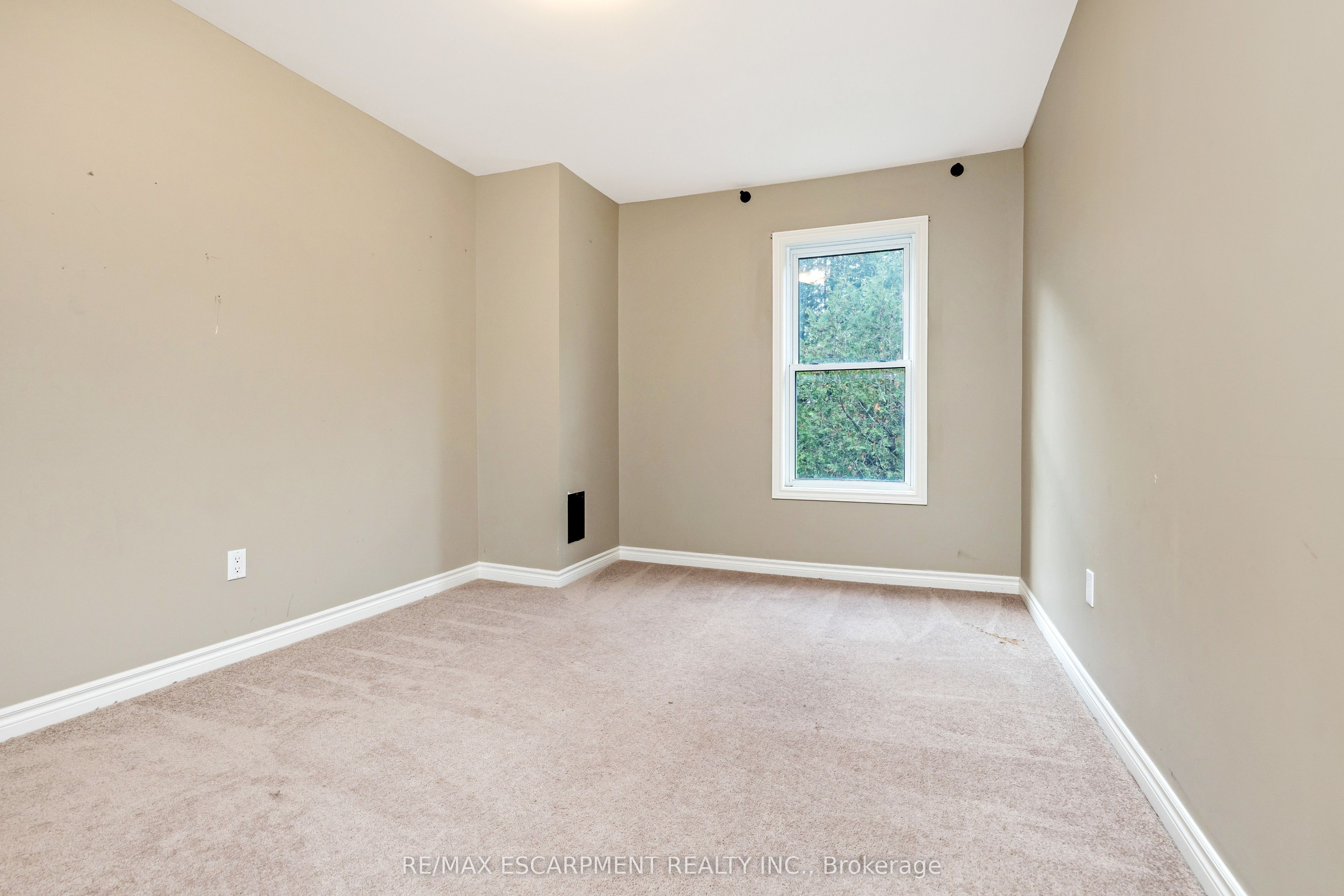 274 Alma Street Property Photo 24