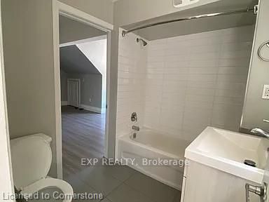 72 Victoria Ave Avenue S 301 Property Photo 1