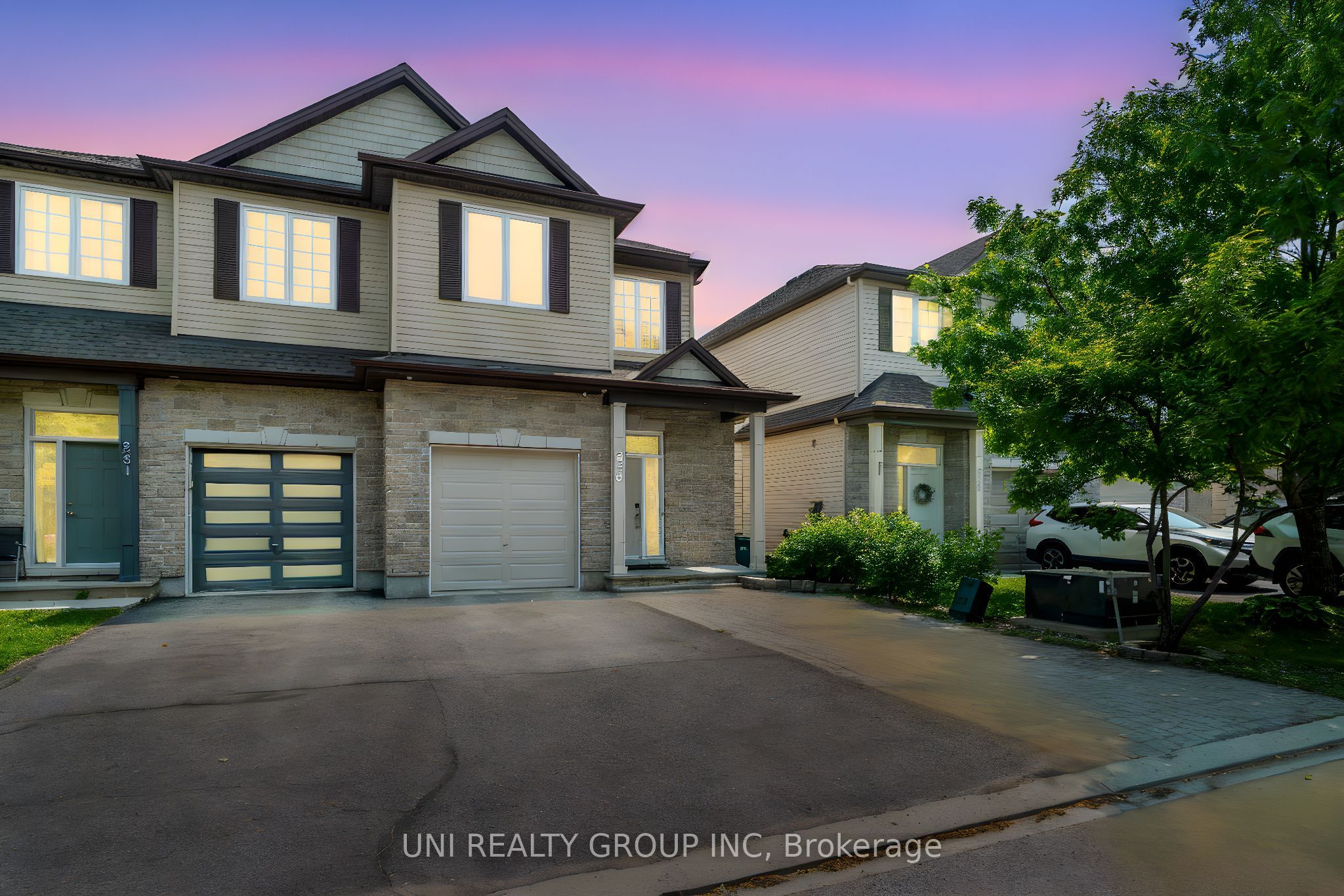 279 Harthill Way Property Photo 1