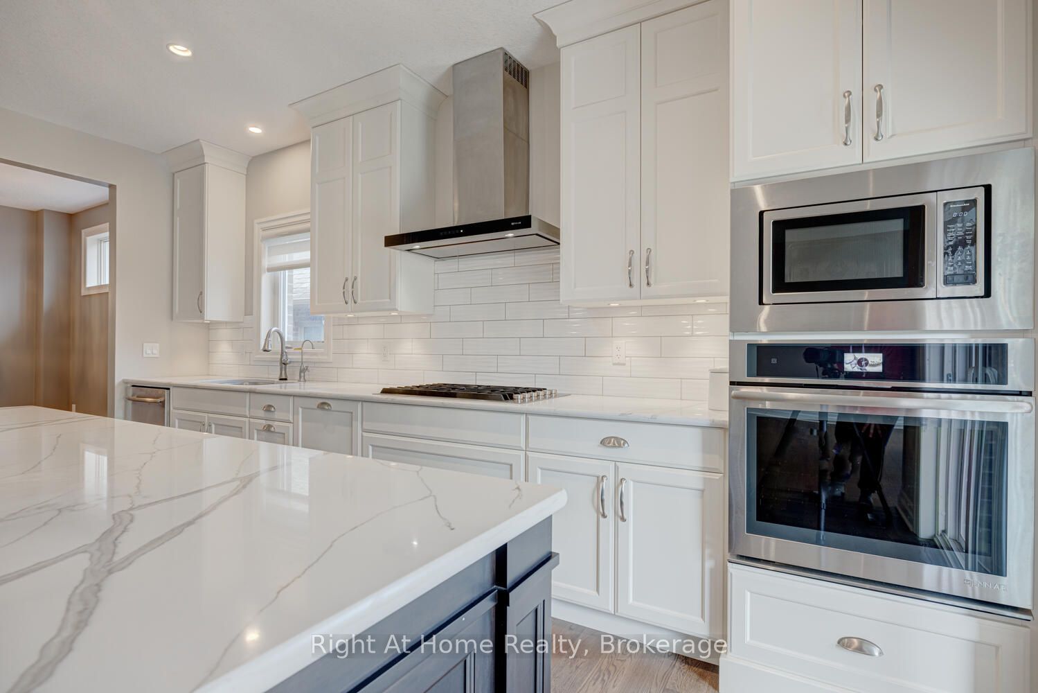 1038 Trailsway Avenue Property Photo 8