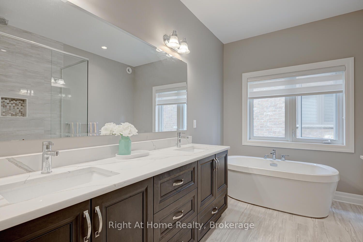 1038 Trailsway Avenue Property Photo 14