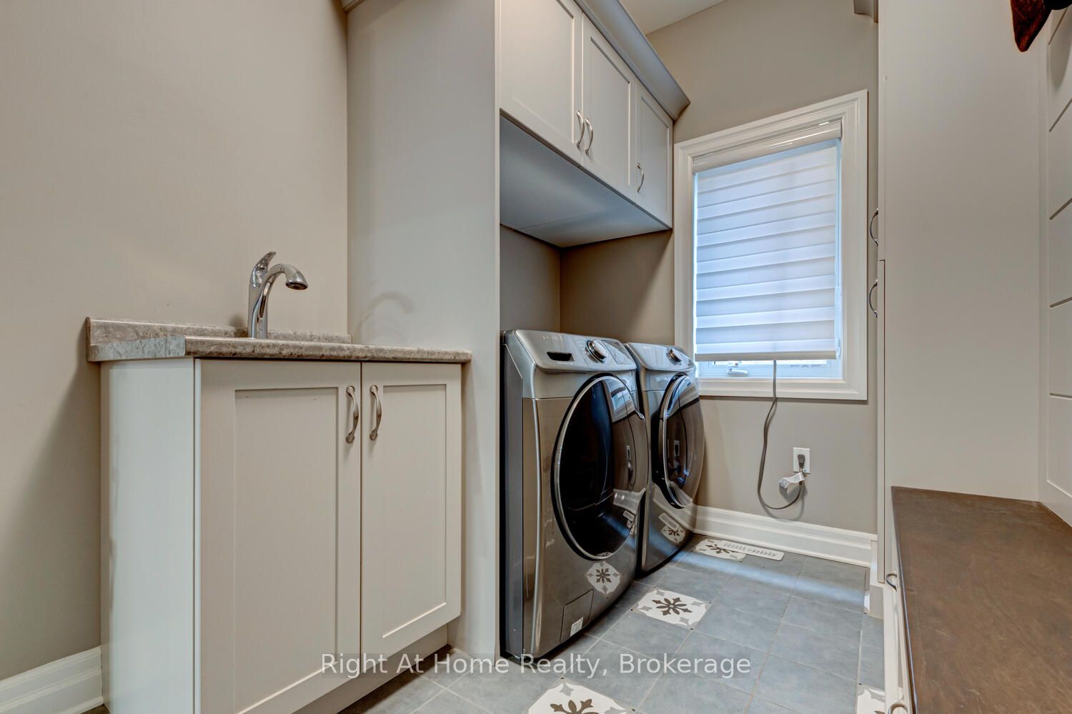 1038 Trailsway Avenue Property Photo 18