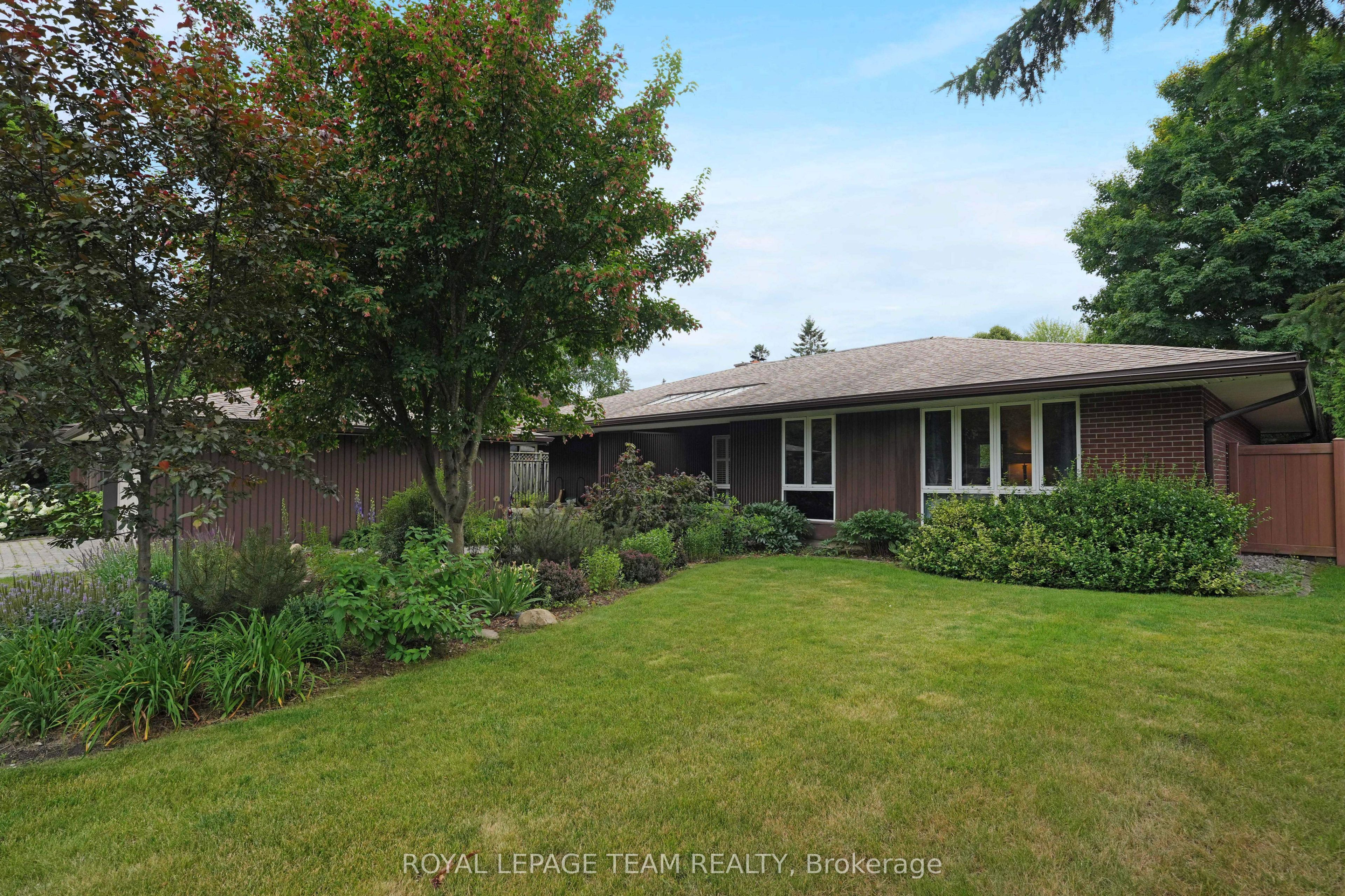 54 The Parkway N/a Property Photo 1
