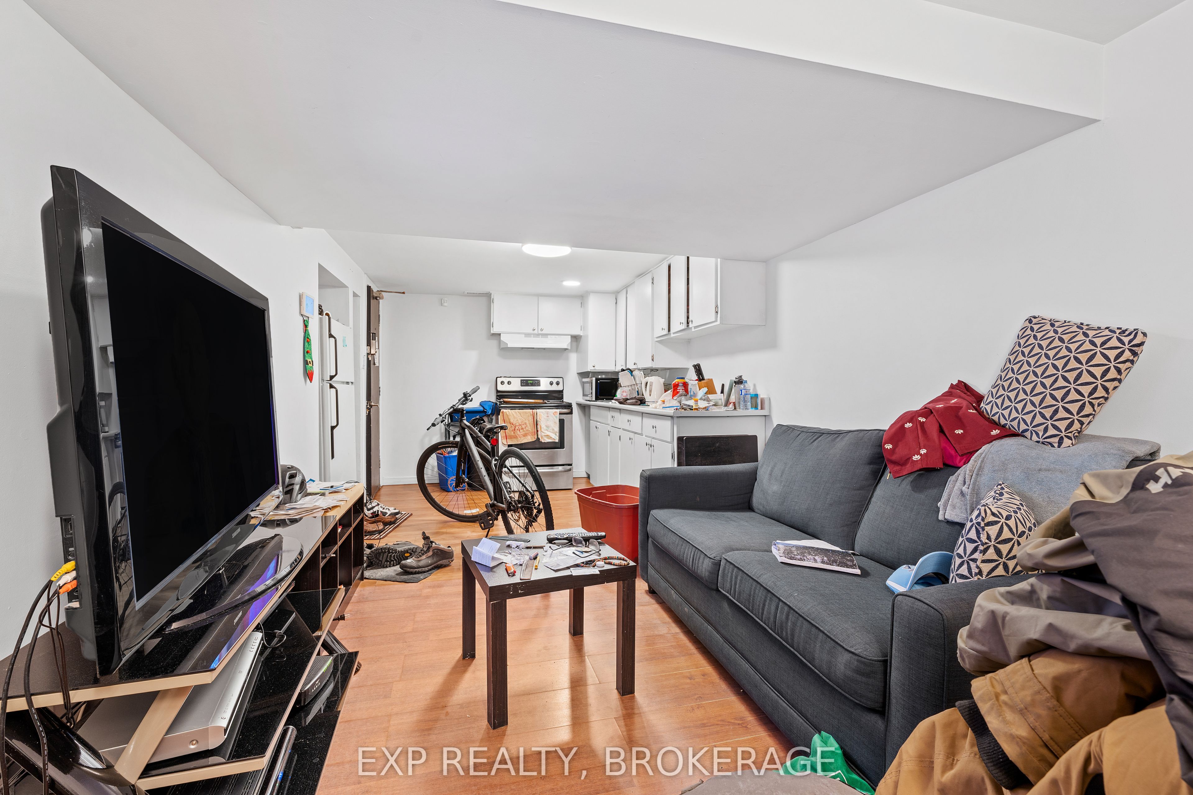 49 Wall Street Property Photo 8