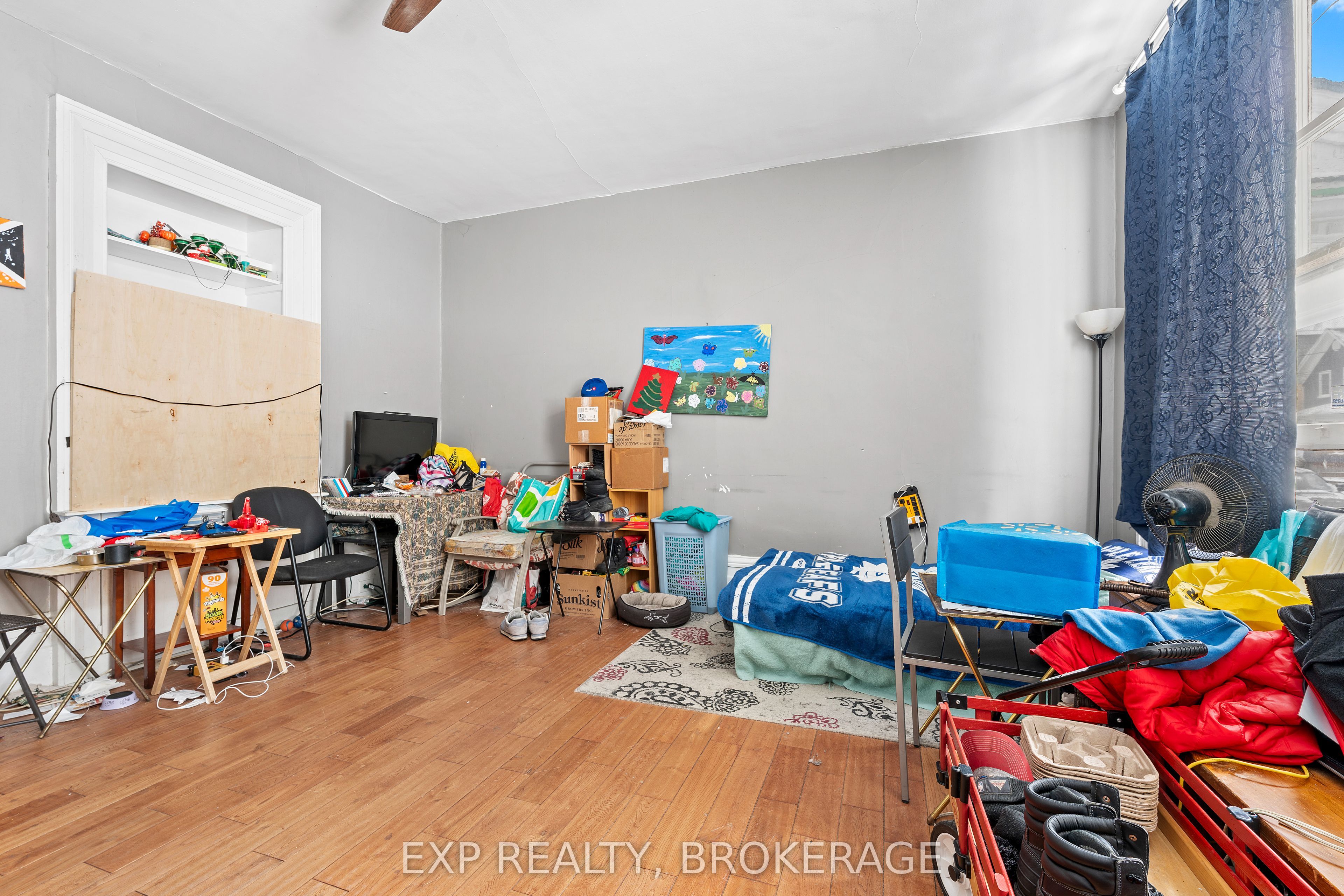 49 Wall Street Property Photo 11