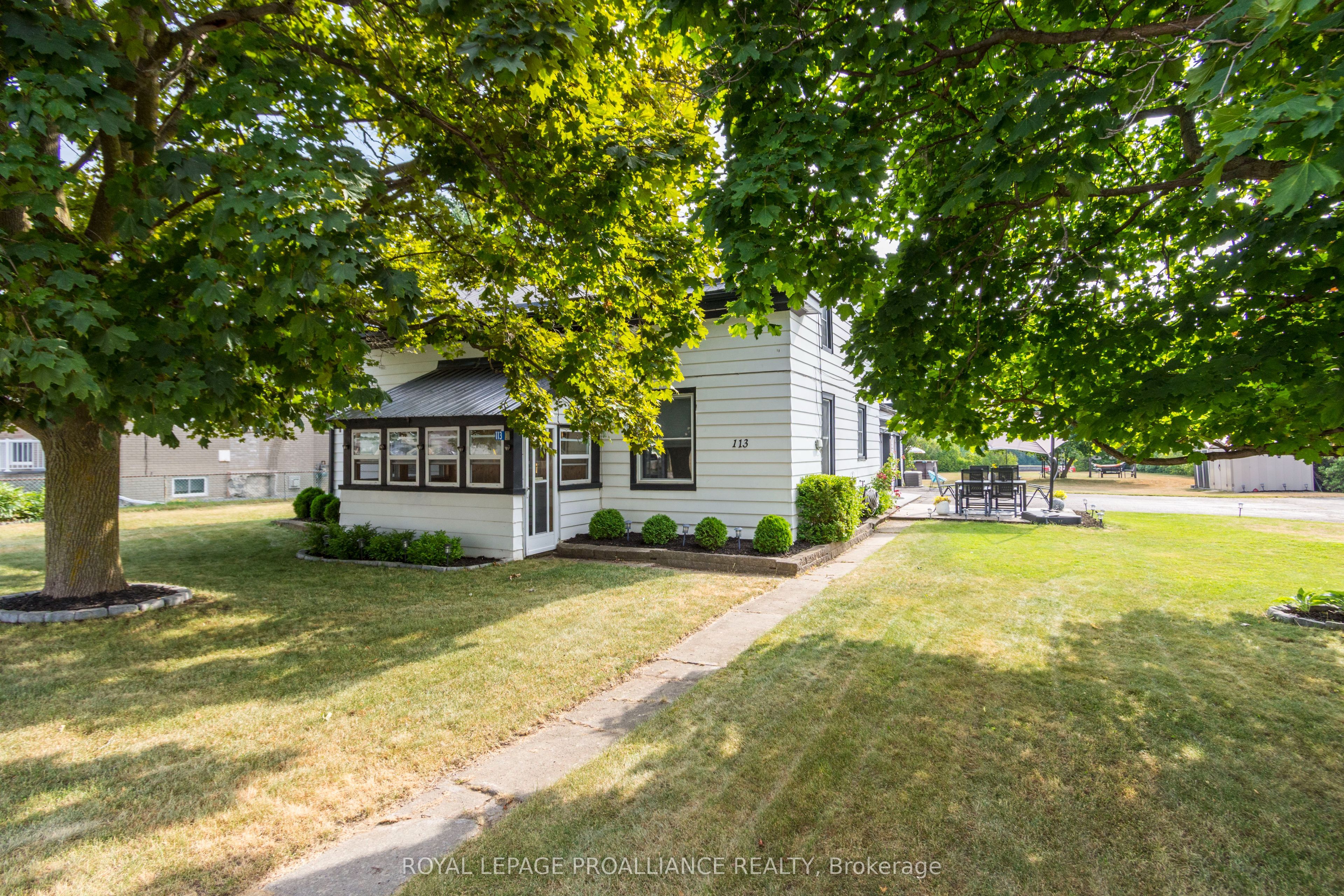 113 South Trent Street Property Photo 1