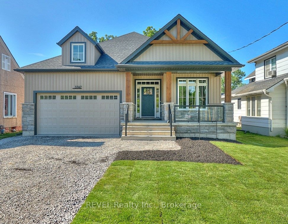 752 Gorham Road Property Photo 2