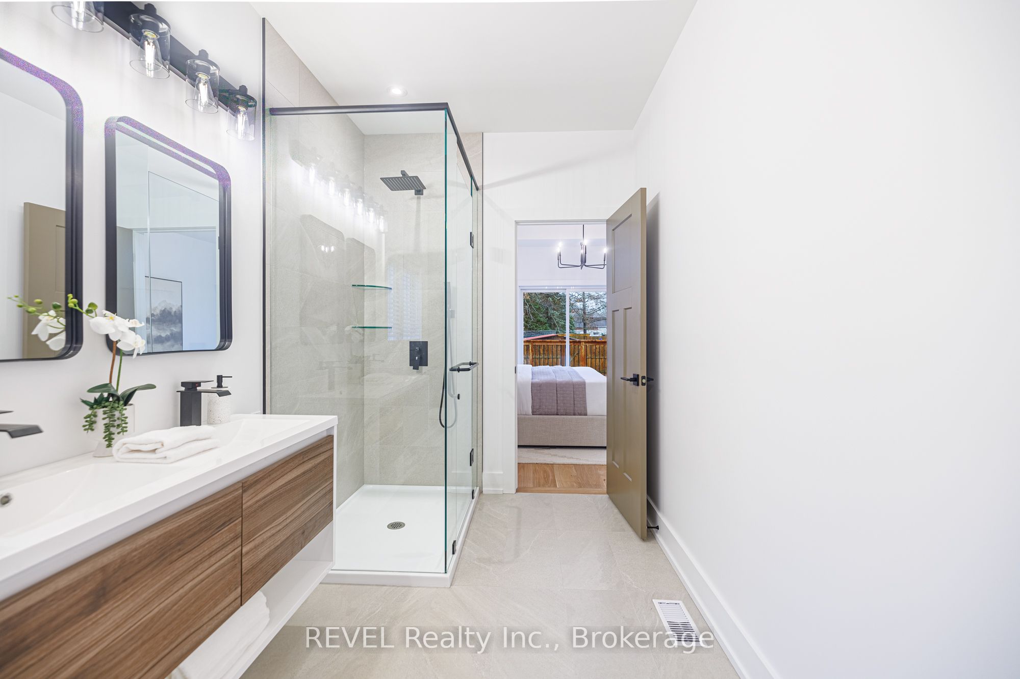 752 Gorham Road Property Photo 14