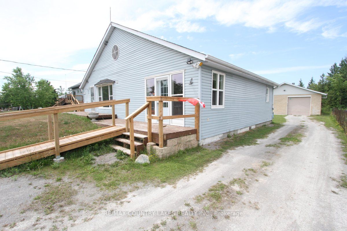 262 Mcguire Beach Road Property Photo 1