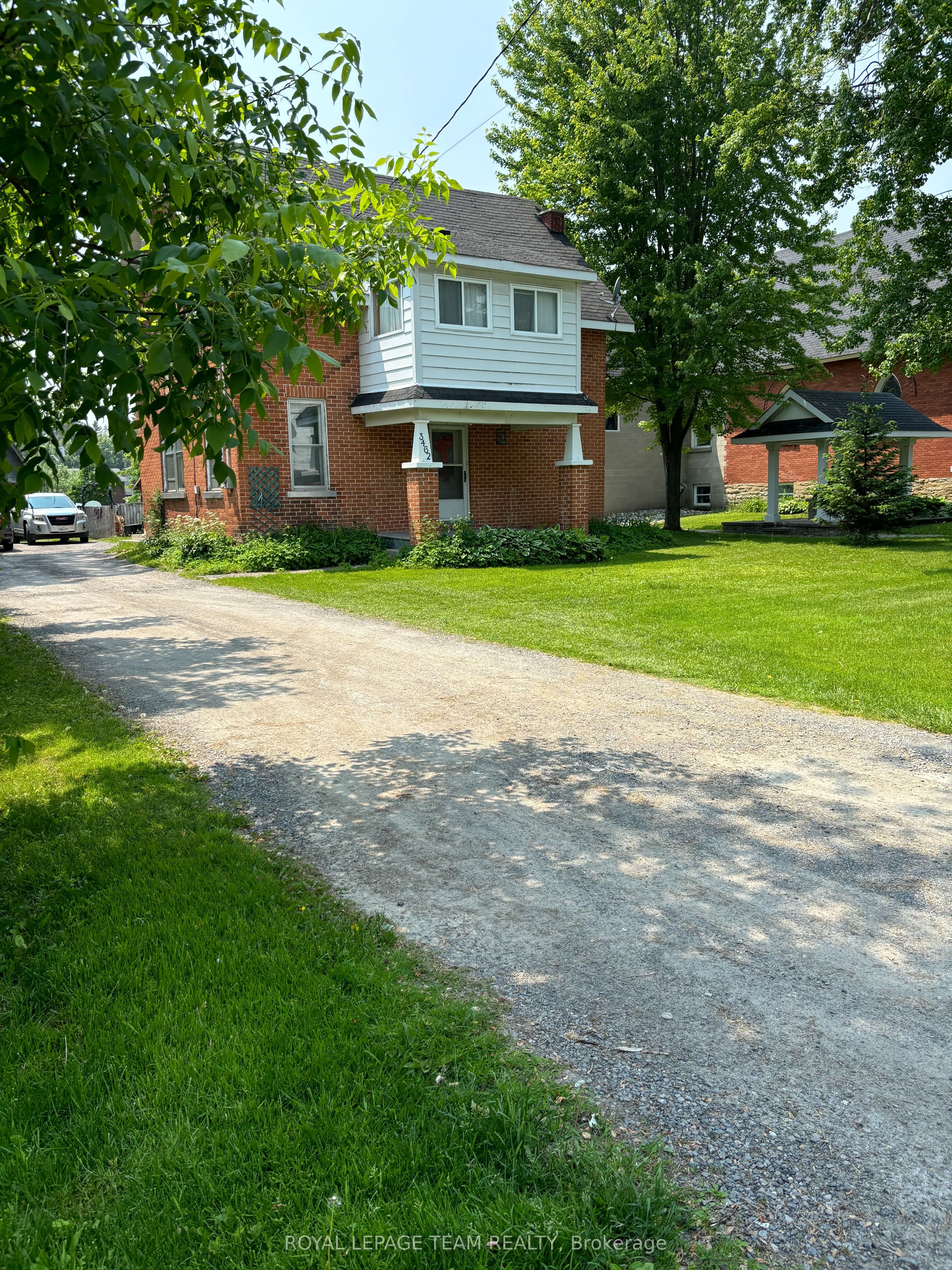 3462 Mcbean Street Property Photo 1