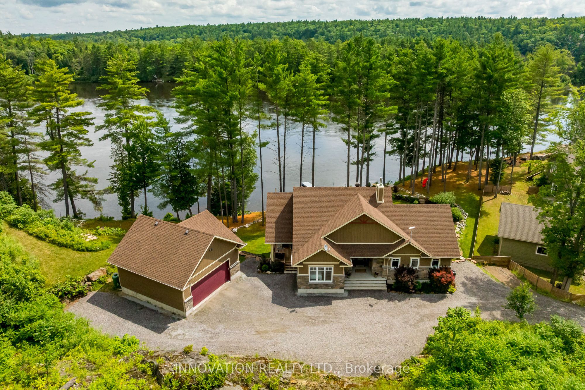 103 A Carriage Landing Drive Property Photo 1
