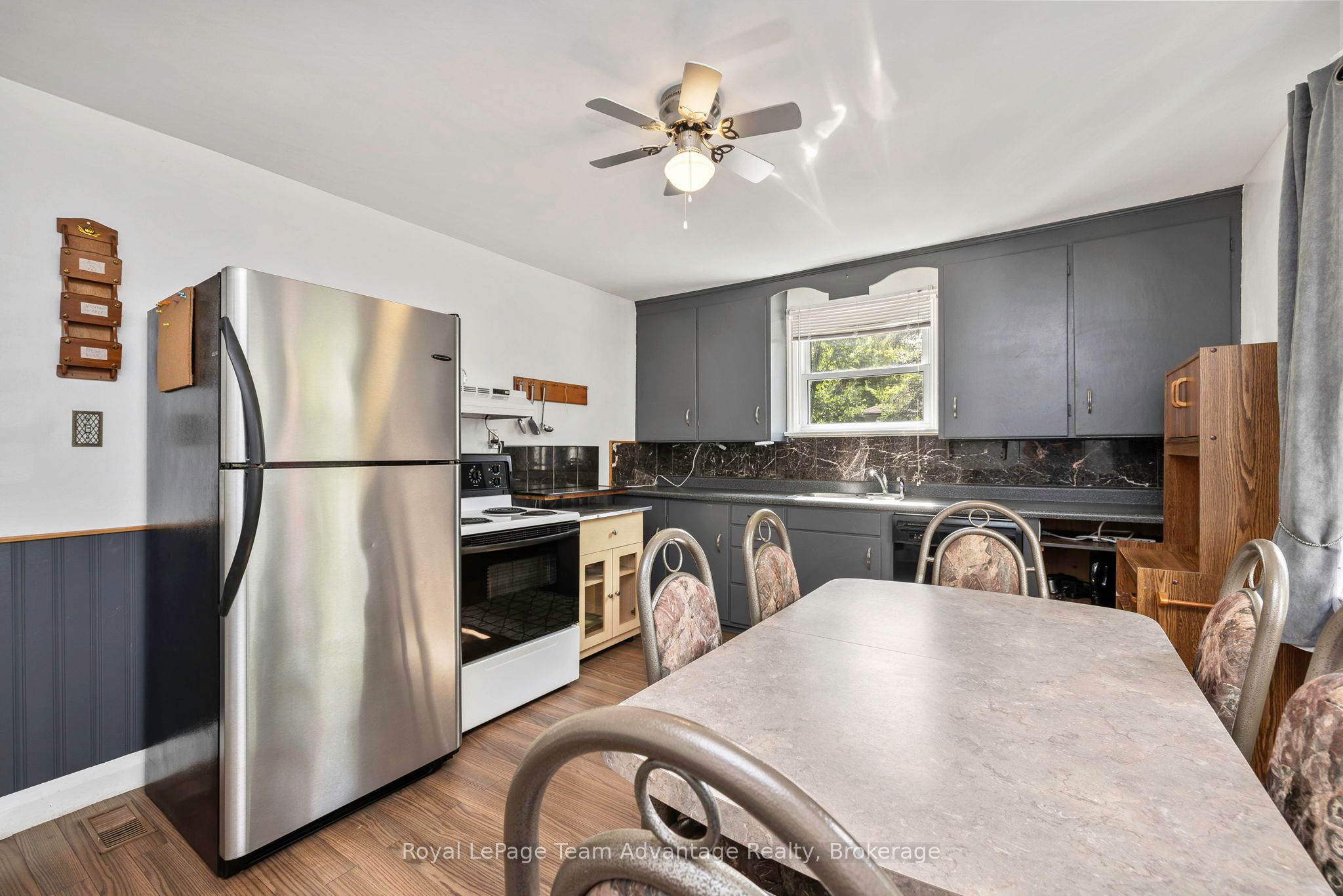 9 Woods Lane Property Photo 7