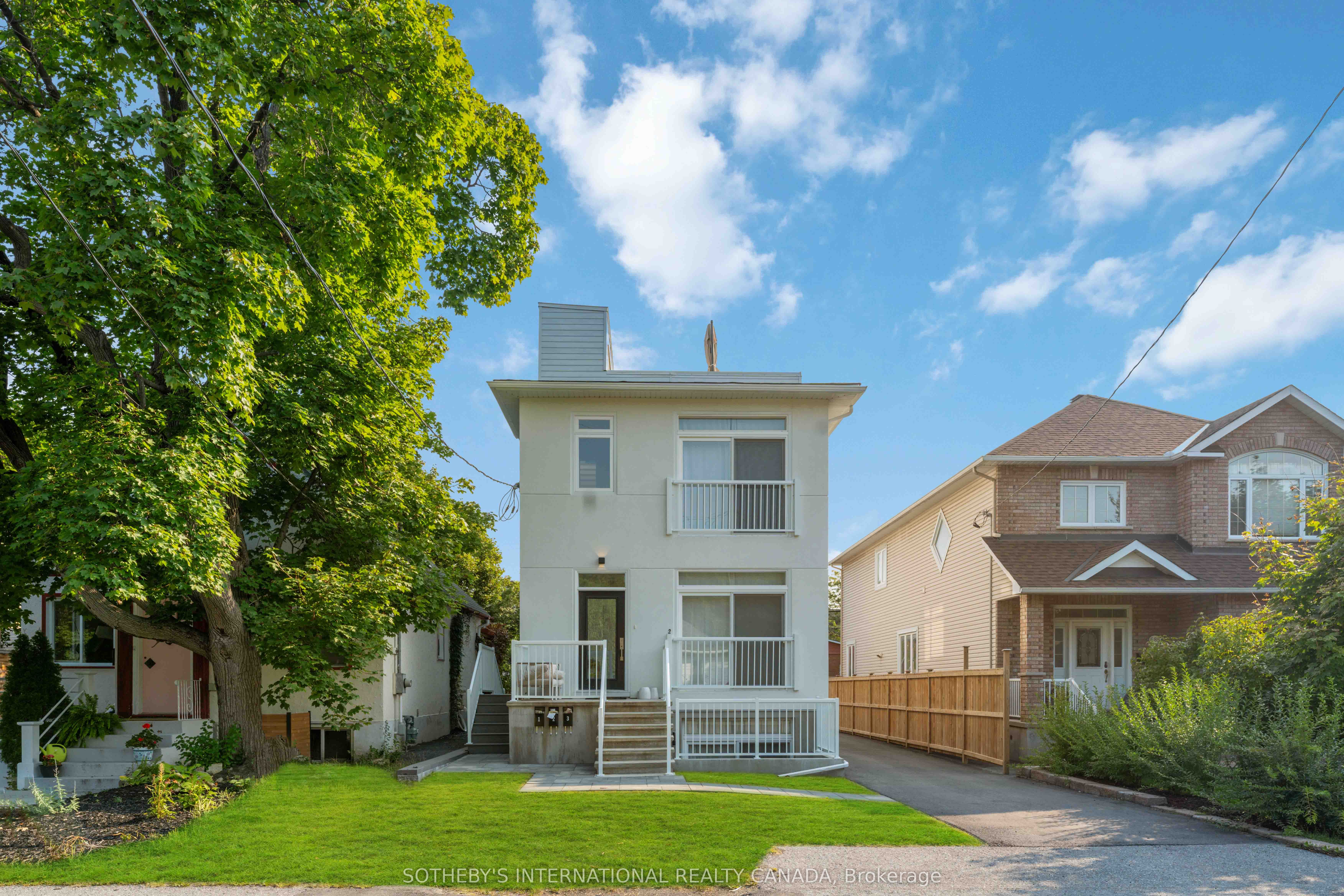 683 Melbourne Avenue Property Photo 1