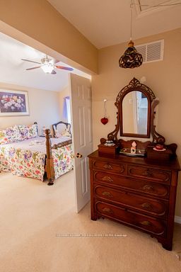 6263 Valley Way 10 Property Photo 14