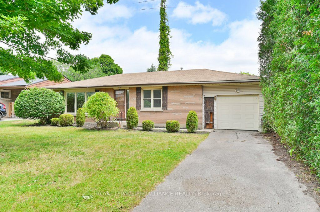 119 Drummond Street Property Photo 1