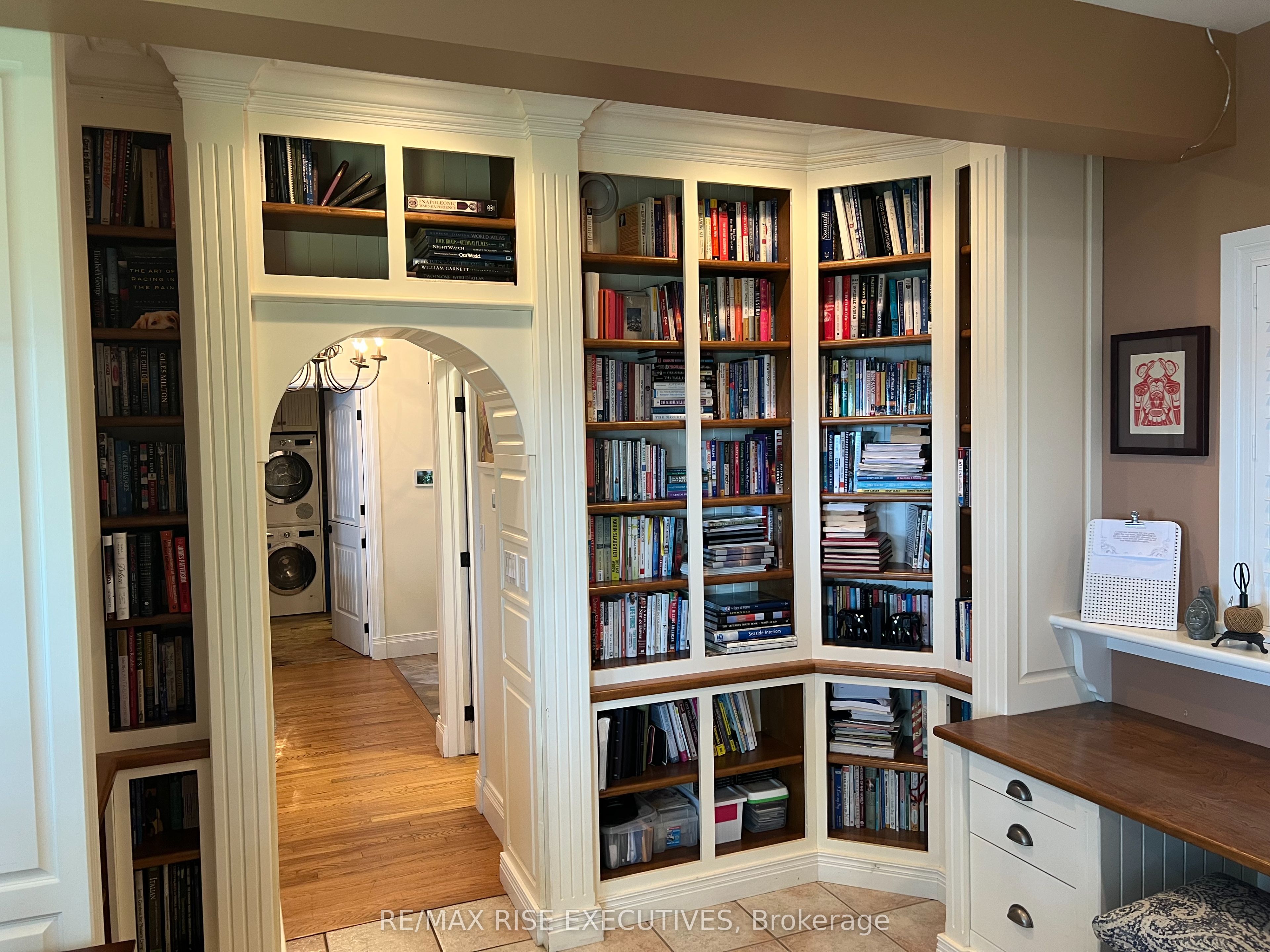 105 Fraser Lane Property Photo 11