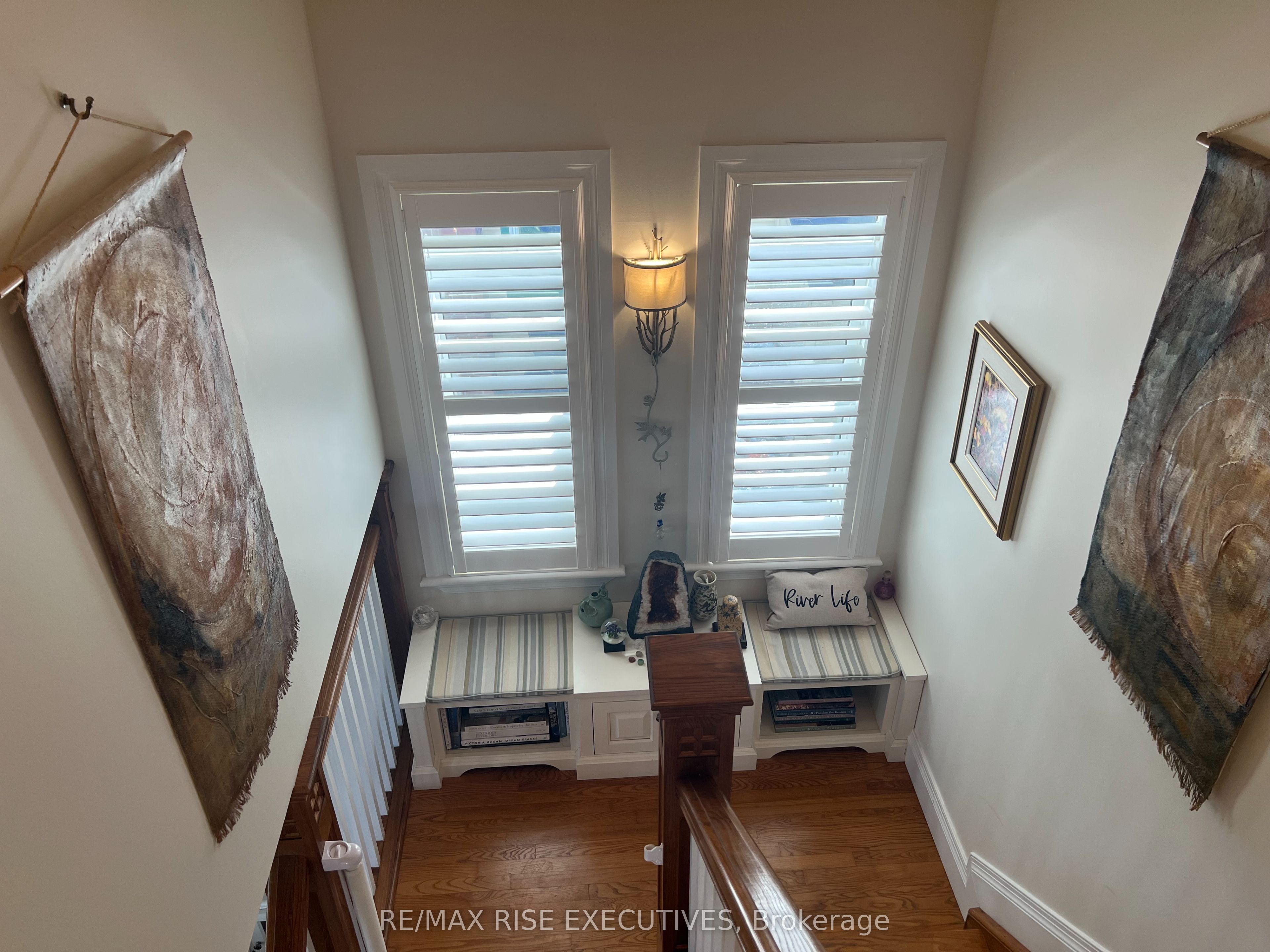 105 Fraser Lane Property Photo 15