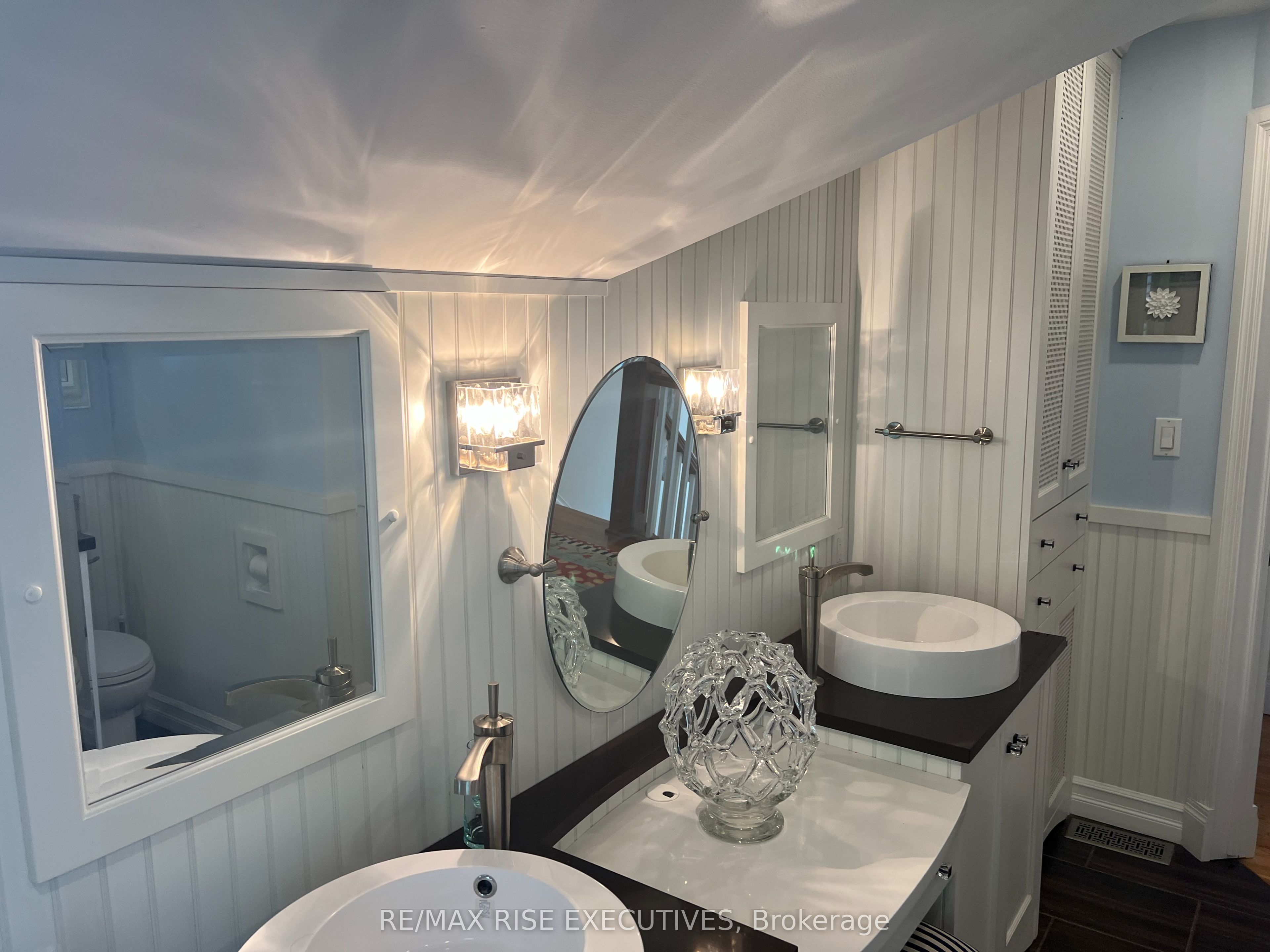 105 Fraser Lane Property Photo 19