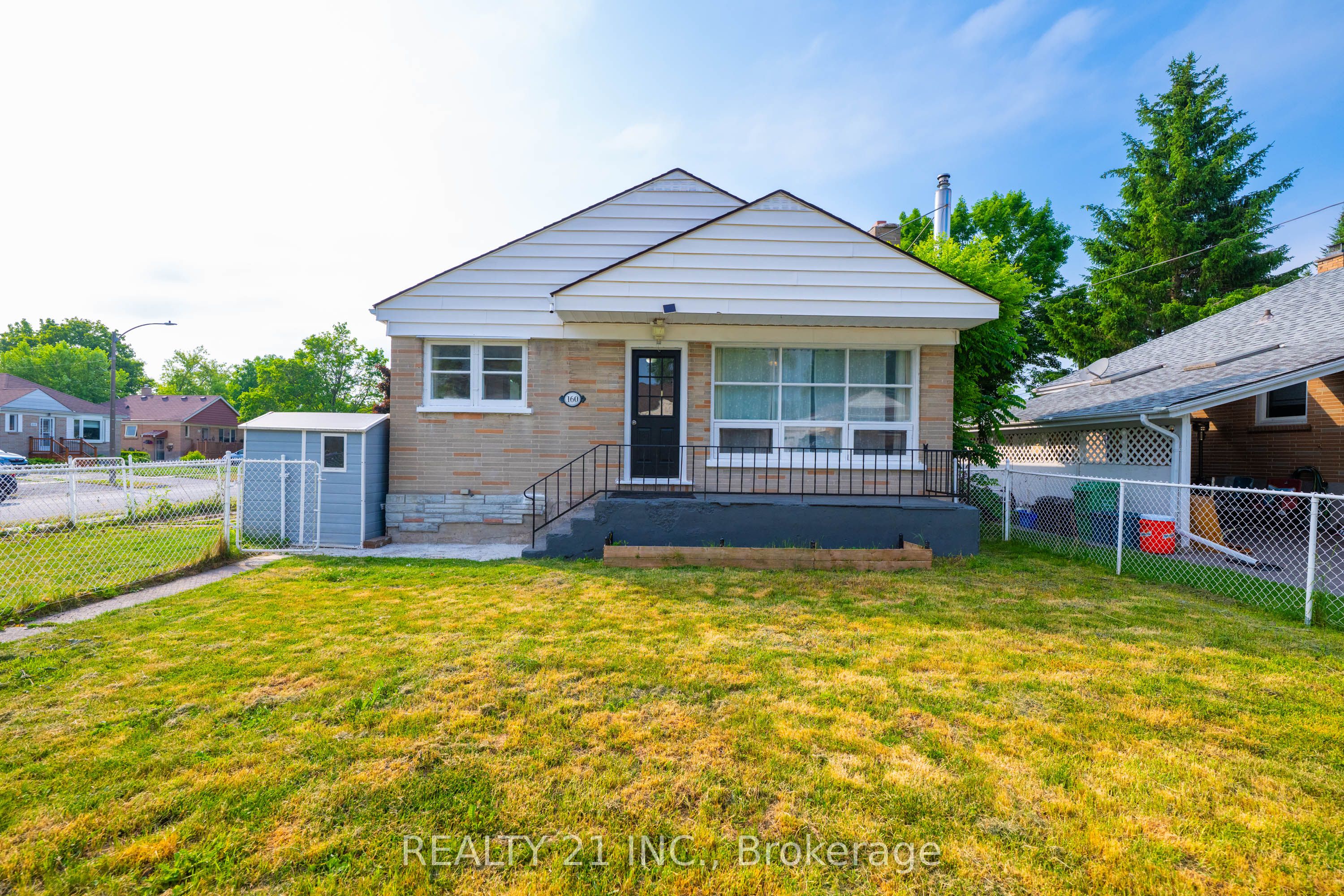 160 Elizabeth Avenue Property Photo 1