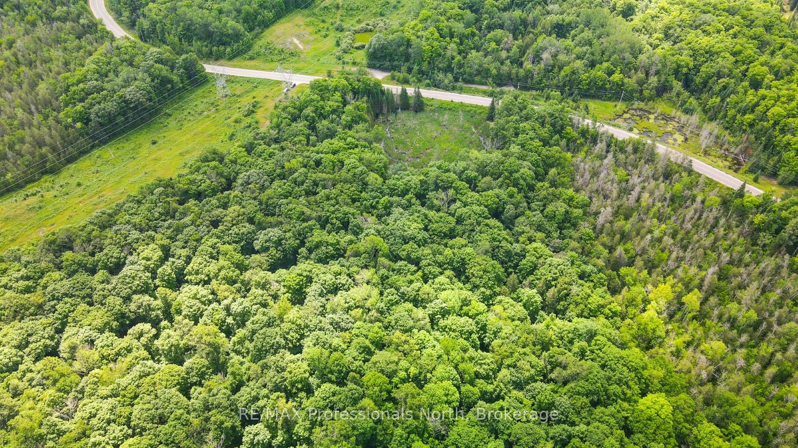 1645 S Lake Rd Property Photo 1