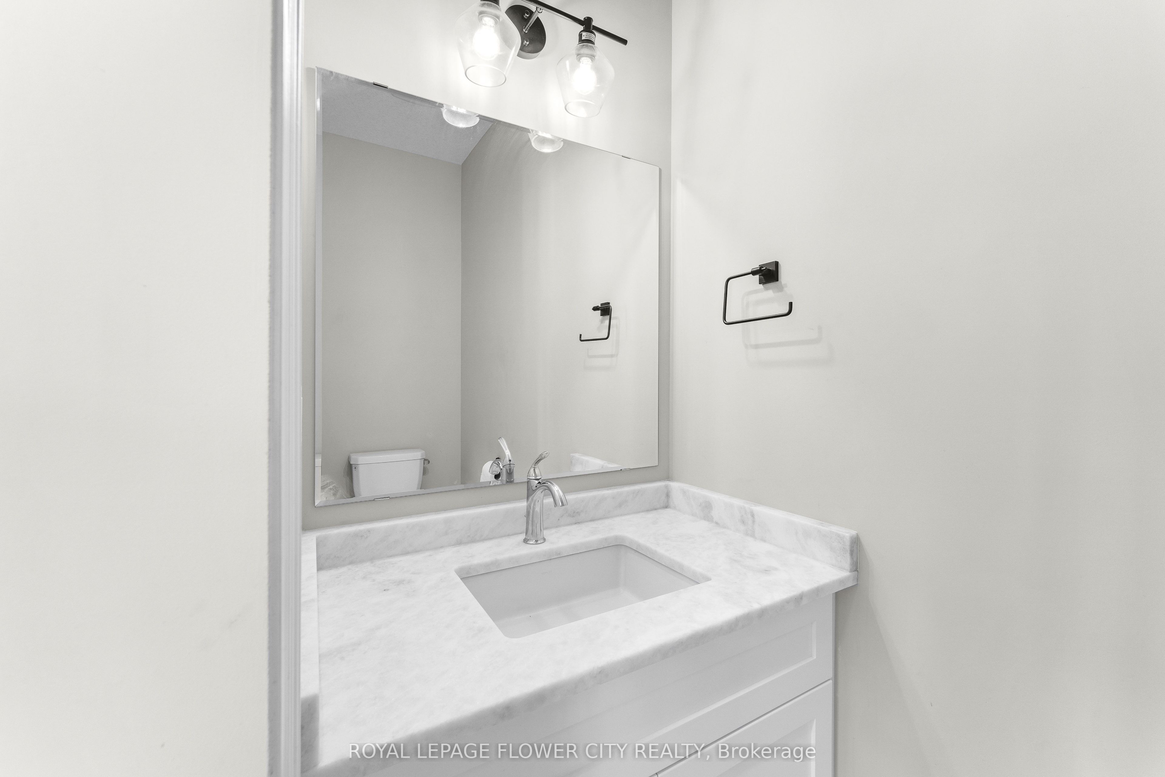 103 Beech Boulevard Property Photo 13