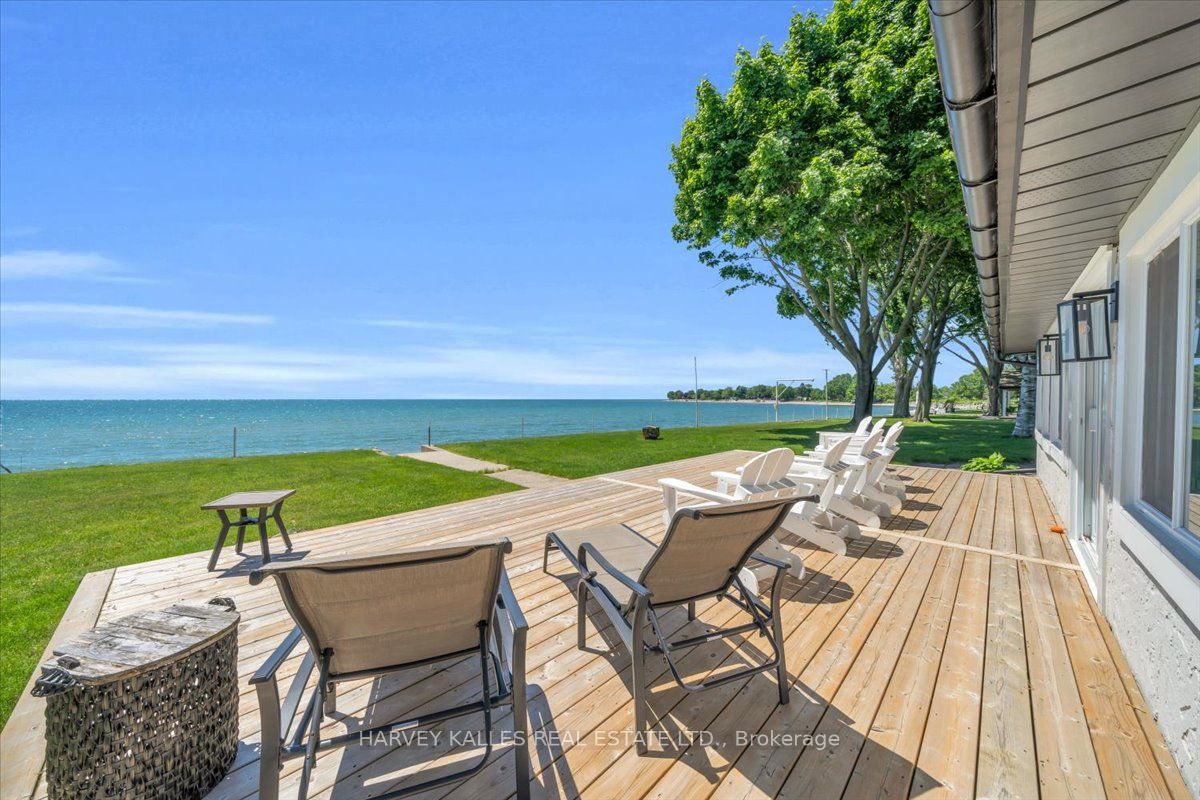 11833 Lakeshore Road Property Photo 1