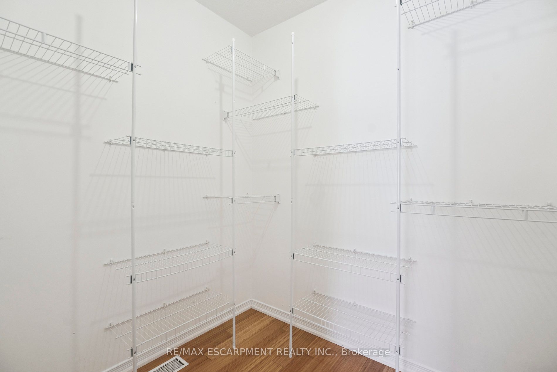 55 Valridge Drive Property Photo 16