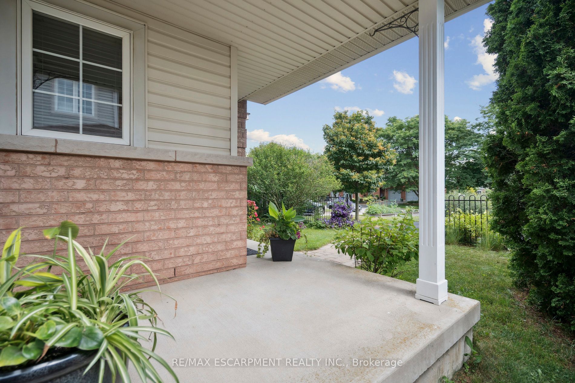 55 Valridge Drive Property Photo 30